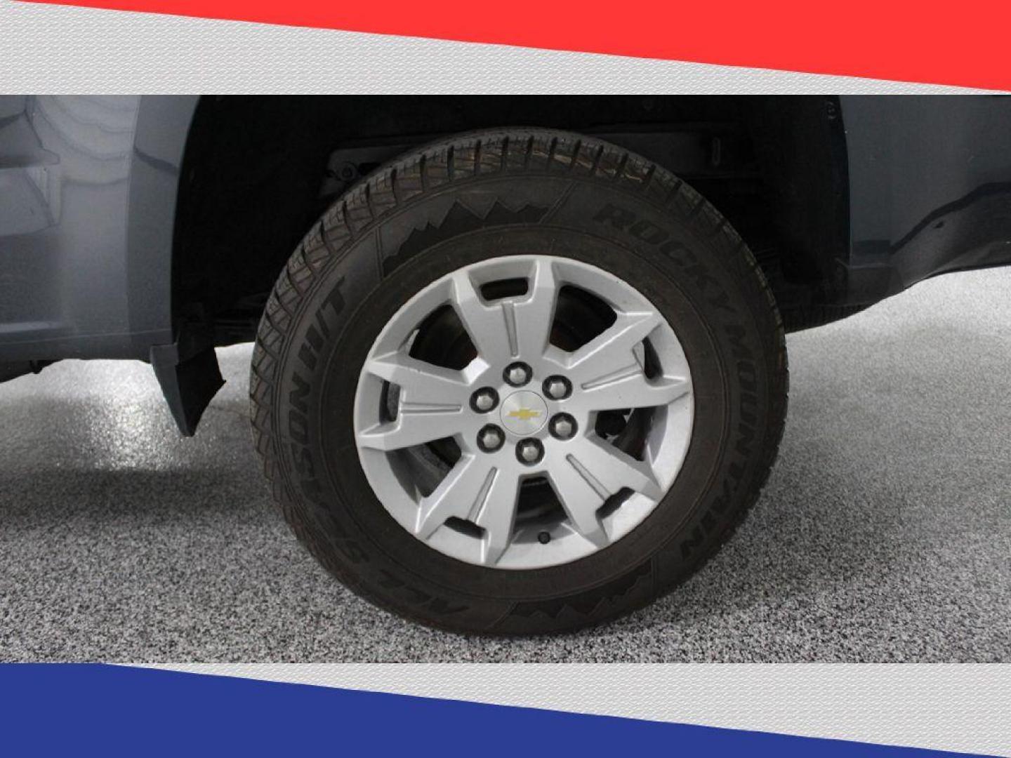 2017 Chevrolet Colorado LT Crew Cab 2WD Long Box (1GCGSCEN1H1) with an 3.6L V6 DOHC 24V GAS engine, 6A transmission, located at 5170 N La Cholla Blvd, Tucson, AZ, 85705, (520) 989-0282, 32.228245, -111.011742 - 2017 Chevrolet Colorado - Photo#33