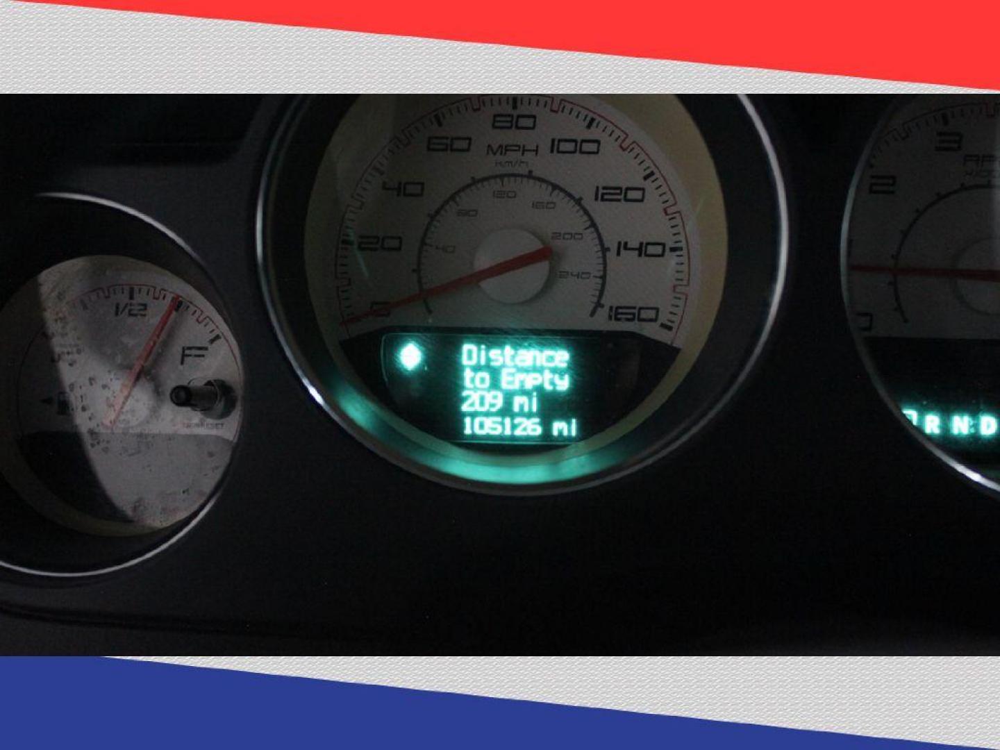 2013 Dodge Challenger R/T (2C3CDYBT4DH) with an 5.7L V8 OHV 16V engine, 4-Speed Automatic transmission, located at 5170 N La Cholla Blvd, Tucson, AZ, 85705, (520) 989-0282, 32.228245, -111.011742 - 2013 Dodge Challenger - Photo#8