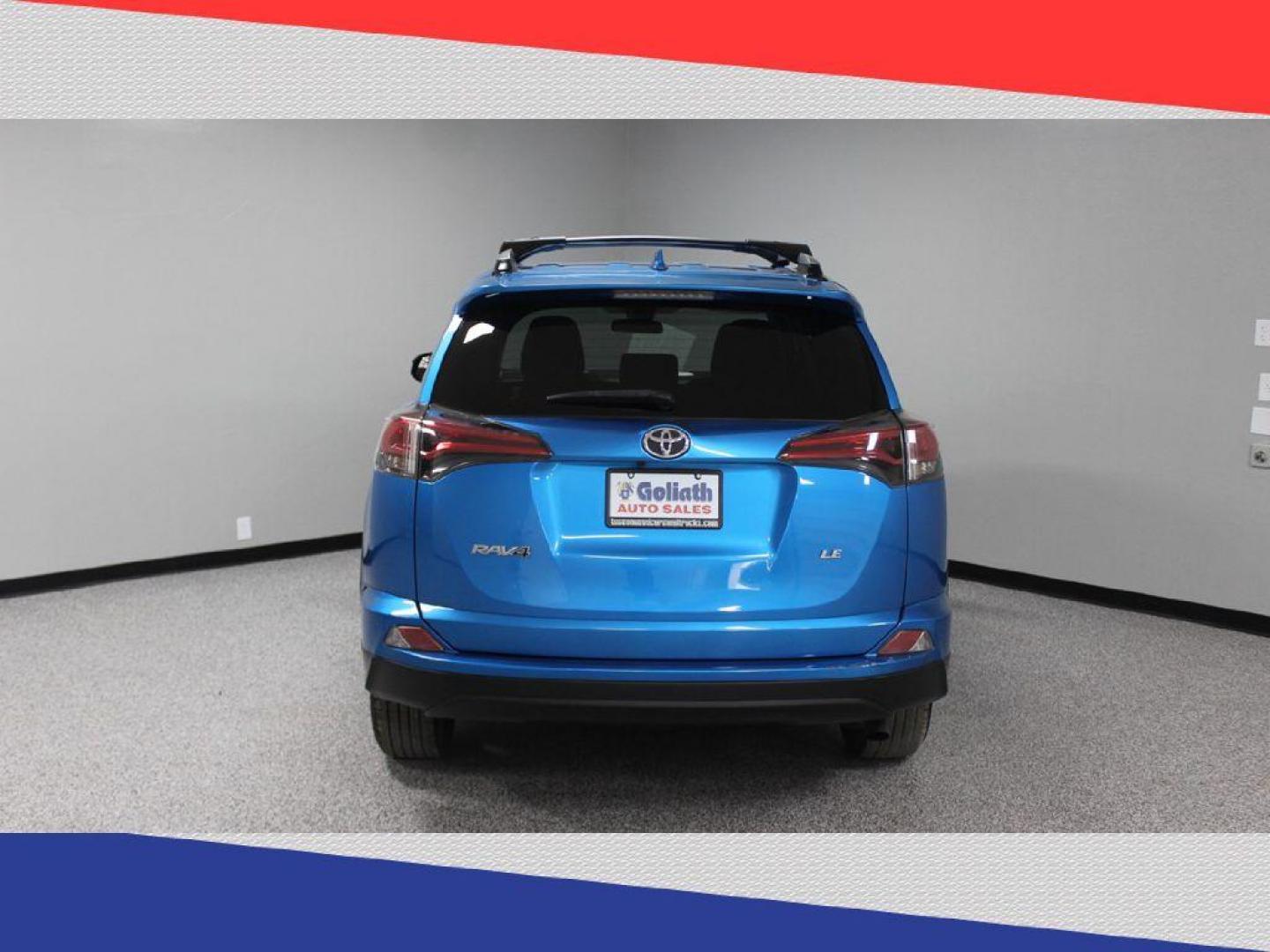 2017 Toyota RAV4 LE FWD (JTMZFREV3HJ) with an 2.5L L4 DOHC 16V engine, 6A transmission, located at 5170 N La Cholla Blvd, Tucson, AZ, 85705, (520) 989-0282, 32.228245, -111.011742 - 2017 Toyota RAV4 - Photo#3
