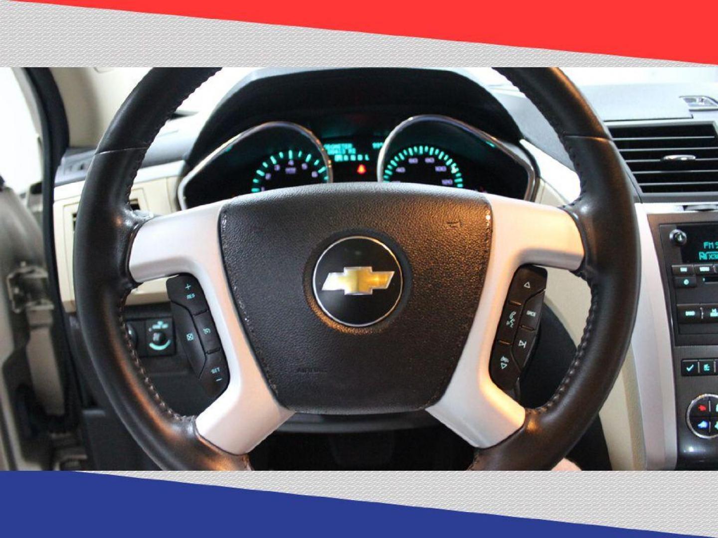 2012 Chevrolet Traverse LTZ FWD (1GNKRLED9CJ) with an 3.6L V6 DOHC 24V engine, 6-Speed Automatic transmission, located at 5170 N La Cholla Blvd, Tucson, AZ, 85705, (520) 989-0282, 32.228245, -111.011742 - 2012 Chevrolet Traverse - Photo#15