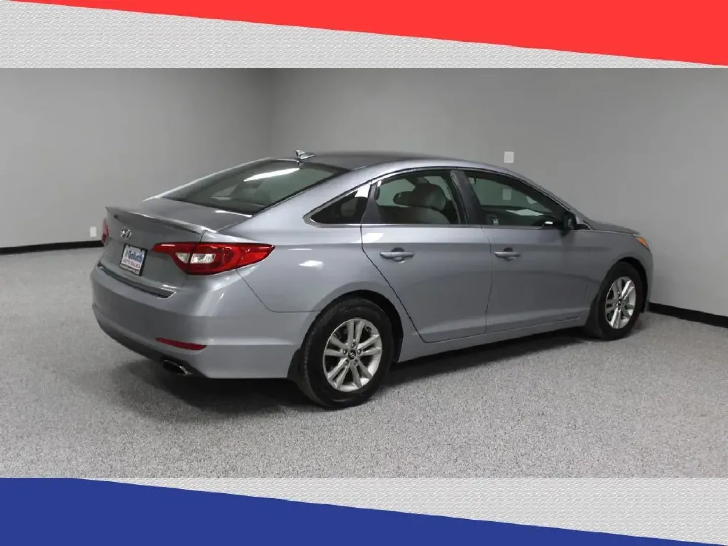 2015 Hyundai Sonata ECO (5NPE24AF5FH) with an 1.6L L4 DOHC 16V engine, 7-Speed Automatic transmission, located at 5170 N La Cholla Blvd, Tucson, AZ, 85705, (520) 989-0282, 32.228245, -111.011742 - 2015 Hyundai Sonata - Photo#2