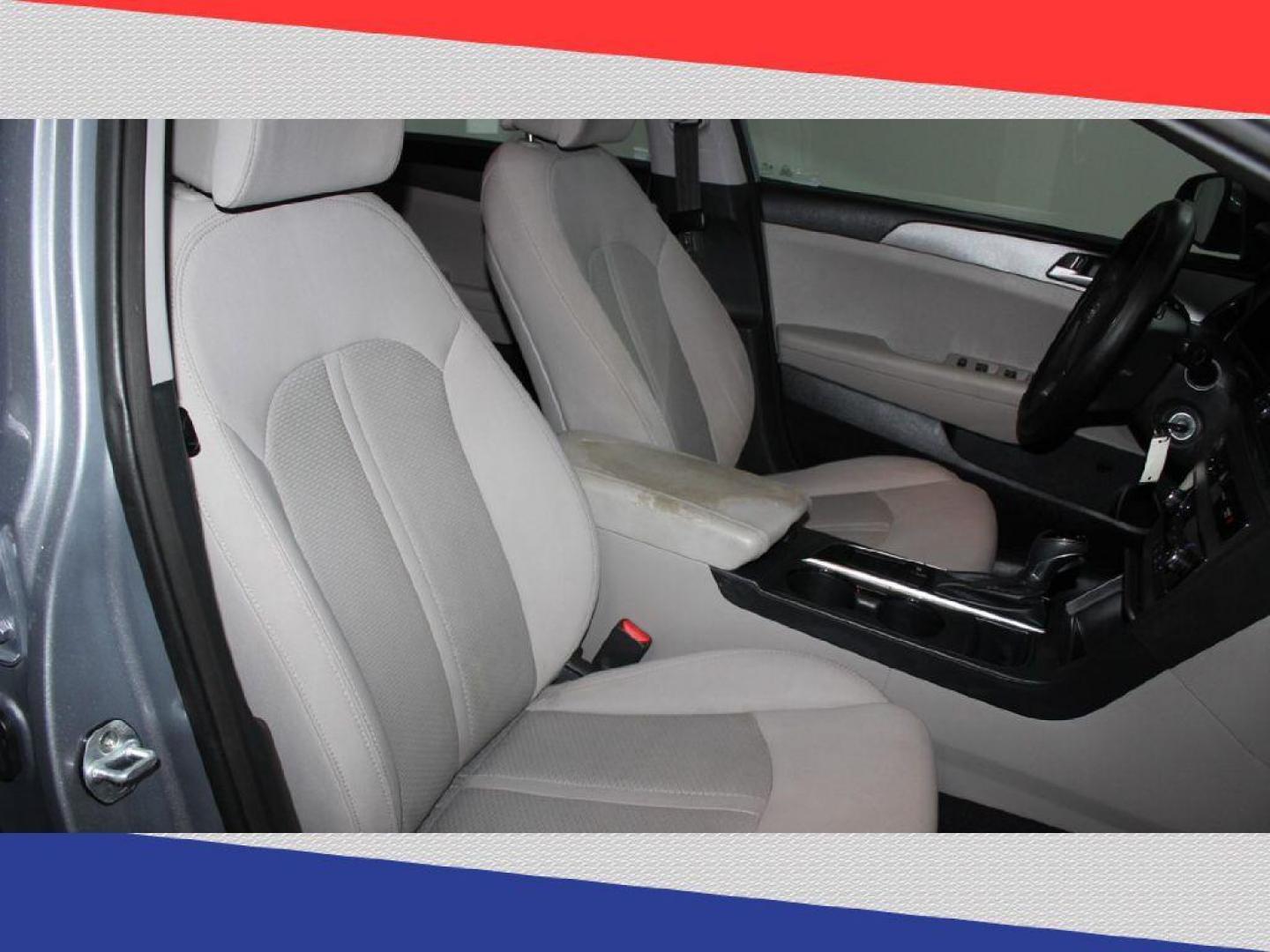 2015 Hyundai Sonata ECO (5NPE24AF5FH) with an 1.6L L4 DOHC 16V engine, 7-Speed Automatic transmission, located at 5170 N La Cholla Blvd, Tucson, AZ, 85705, (520) 989-0282, 32.228245, -111.011742 - 2015 Hyundai Sonata - Photo#22