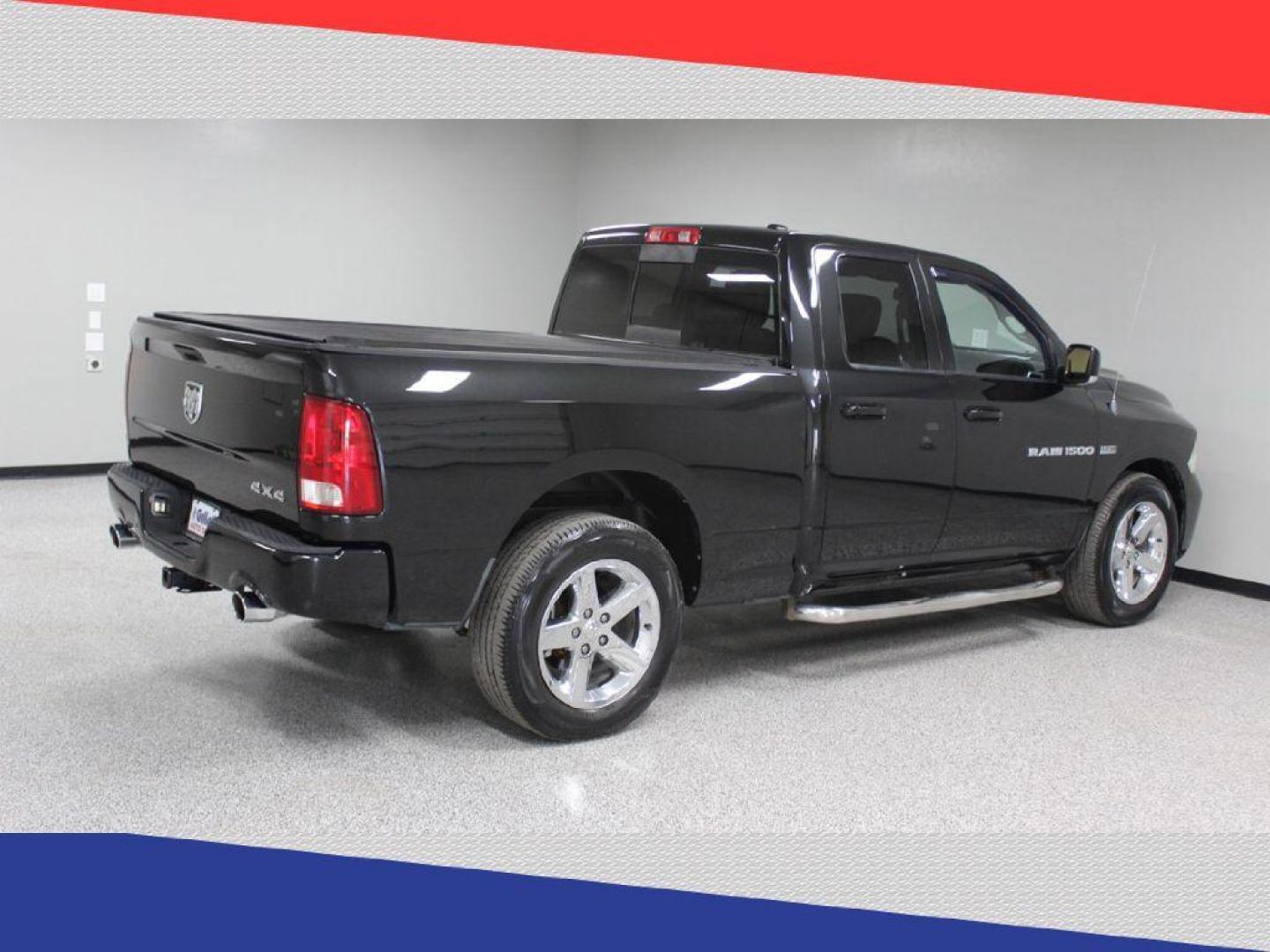 2011 Dodge Ram 1500 Sport Quad Cab 4WD (1D7RV1GT5BS) with an 5.7L V8 OHV 16V engine, 5-Speed Automatic transmission, located at 5170 N La Cholla Blvd, Tucson, AZ, 85705, (520) 989-0282, 32.228245, -111.011742 - 2011 Dodge Ram 1500 - Photo#2