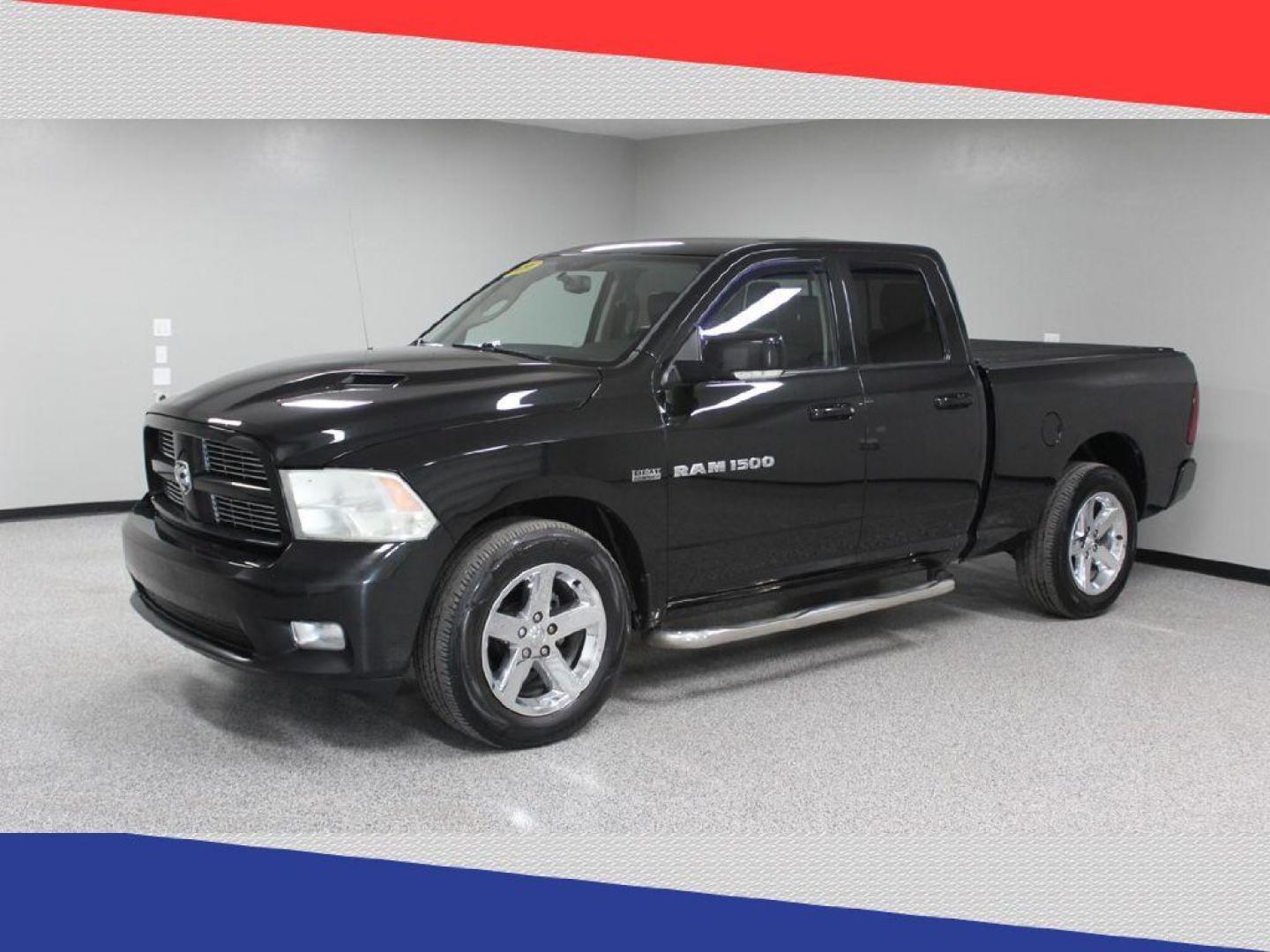 2011 Dodge Ram 1500 Sport Quad Cab 4WD (1D7RV1GT5BS) with an 5.7L V8 OHV 16V engine, 5-Speed Automatic transmission, located at 5170 N La Cholla Blvd, Tucson, AZ, 85705, (520) 989-0282, 32.228245, -111.011742 - 2011 Dodge Ram 1500 - Photo#6