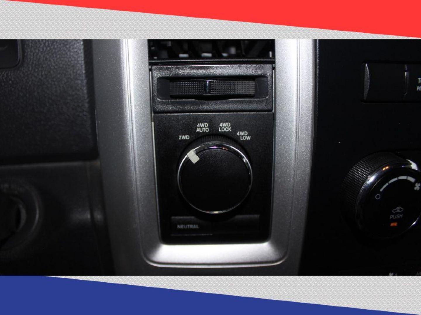 2011 Dodge Ram 1500 Sport Quad Cab 4WD (1D7RV1GT5BS) with an 5.7L V8 OHV 16V engine, 5-Speed Automatic transmission, located at 5170 N La Cholla Blvd, Tucson, AZ, 85705, (520) 989-0282, 32.228245, -111.011742 - 2011 Dodge Ram 1500 - Photo#9