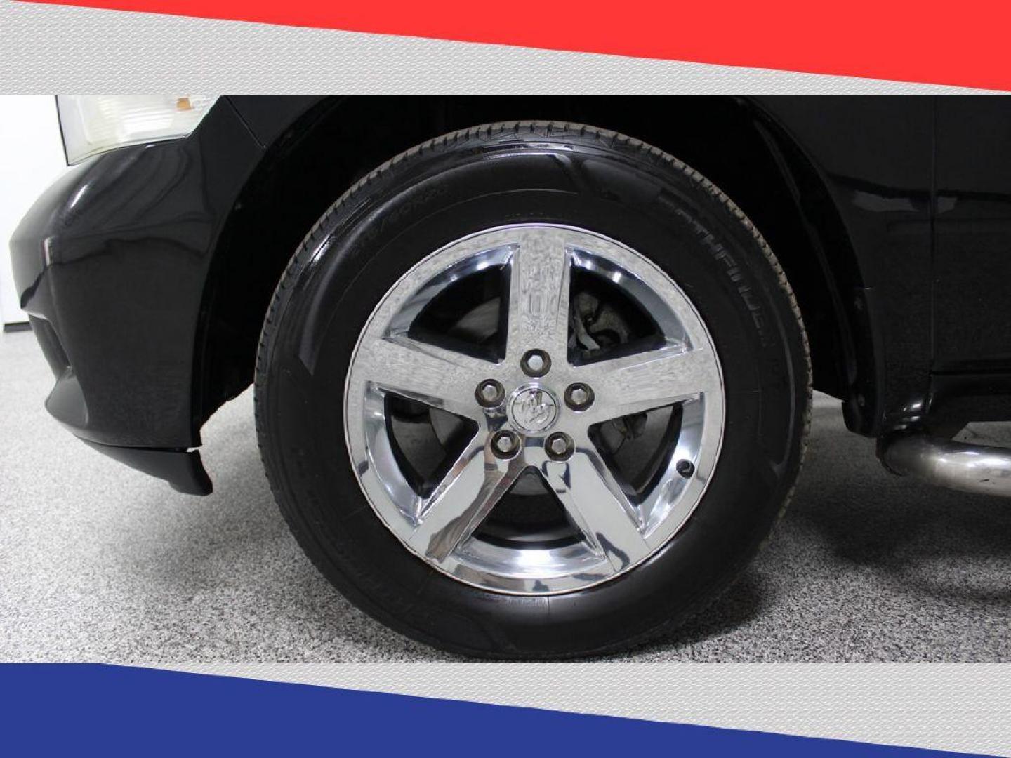 2011 Dodge Ram 1500 Sport Quad Cab 4WD (1D7RV1GT5BS) with an 5.7L V8 OHV 16V engine, 5-Speed Automatic transmission, located at 5170 N La Cholla Blvd, Tucson, AZ, 85705, (520) 989-0282, 32.228245, -111.011742 - 2011 Dodge Ram 1500 - Photo#36