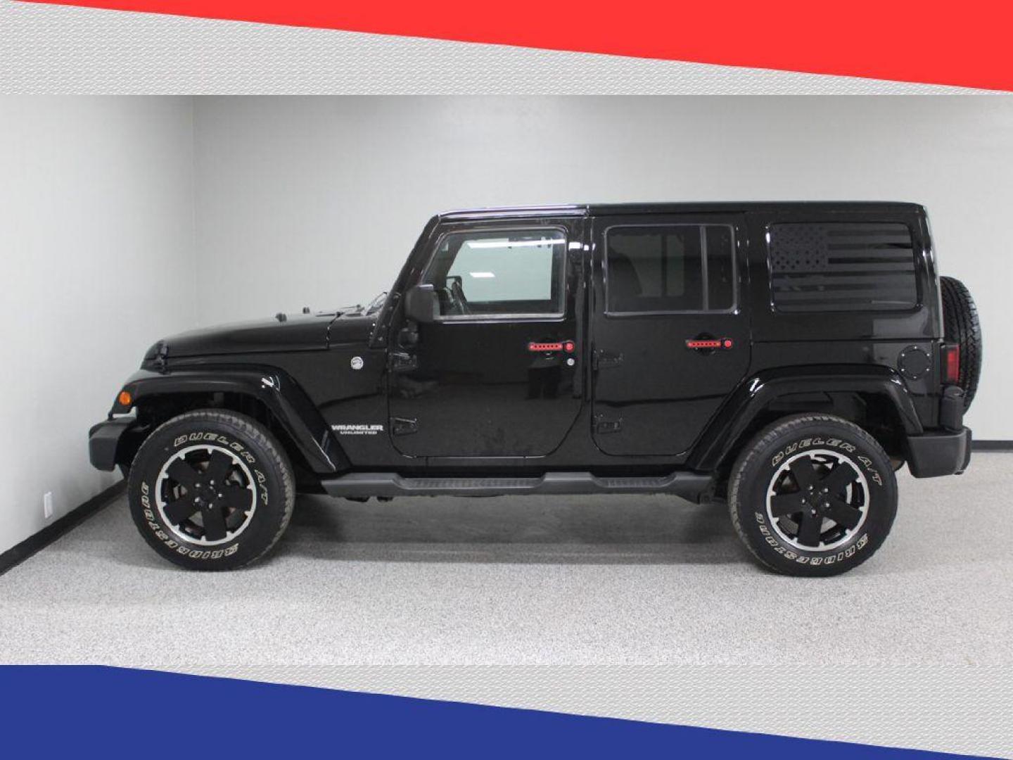 2012 Jeep Wrangler Unlimited Sahara 4WD (1C4BJWEG9CL) with an 3.6L V6 DOHC 24V FFV engine, Automatic transmission, located at 5170 N La Cholla Blvd, Tucson, AZ, 85705, (520) 989-0282, 32.228245, -111.011742 - 2012 Jeep Wrangler - Photo#5