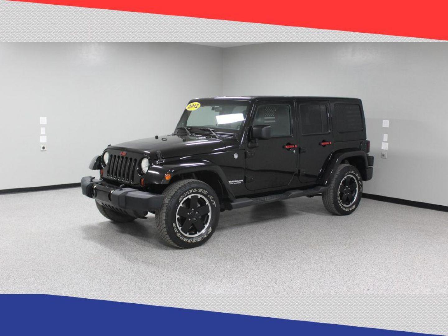 2012 Jeep Wrangler Unlimited Sahara 4WD (1C4BJWEG9CL) with an 3.6L V6 DOHC 24V FFV engine, Automatic transmission, located at 5170 N La Cholla Blvd, Tucson, AZ, 85705, (520) 989-0282, 32.228245, -111.011742 - 2012 Jeep Wrangler - Photo#6