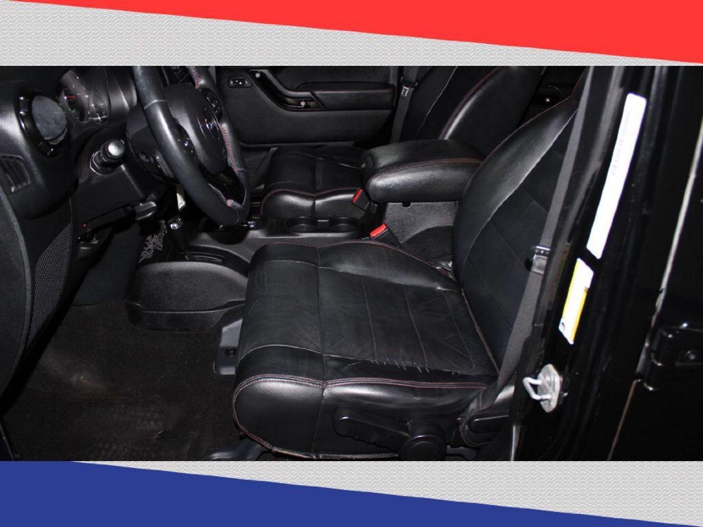 2012 Jeep Wrangler Unlimited Sahara 4WD (1C4BJWEG9CL) with an 3.6L V6 DOHC 24V FFV engine, Automatic transmission, located at 5170 N La Cholla Blvd, Tucson, AZ, 85705, (520) 989-0282, 32.228245, -111.011742 - 2012 Jeep Wrangler - Photo#10