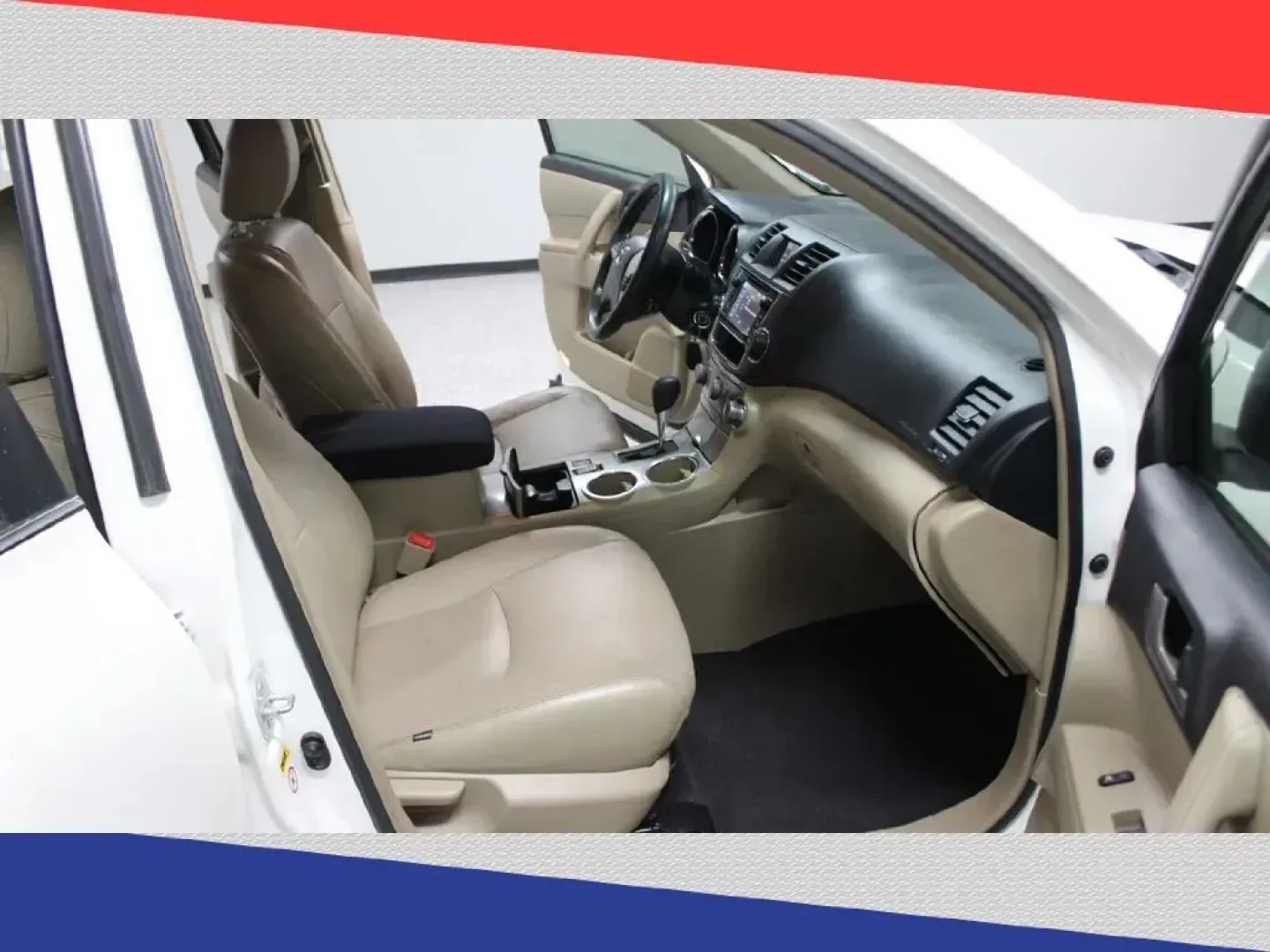 2013 Toyota Highlander Base 2WD V6 (5TDZK3EH9DS) with an 3.5L V6 DOHC 24V engine, 5-Speed Automatic transmission, located at 5170 N La Cholla Blvd, Tucson, AZ, 85705, (520) 989-0282, 32.228245, -111.011742 - 2013 Toyota Highlander - Photo#32
