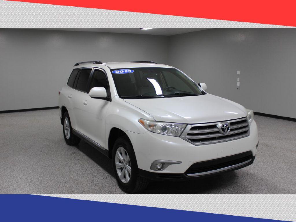 photo of 2013 Toyota Highlander Base 2WD V6