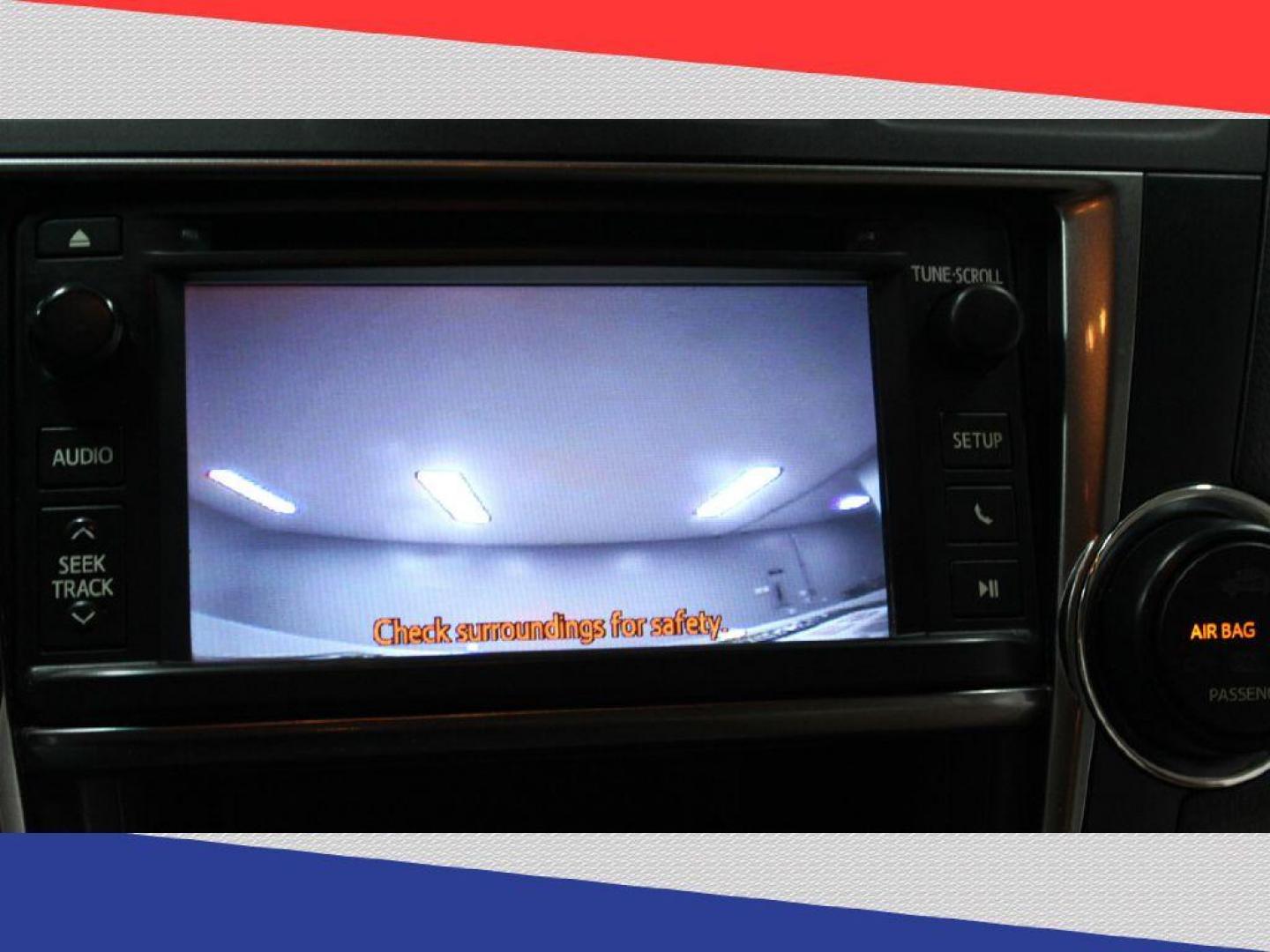 2013 Toyota Highlander Base 2WD V6 (5TDZK3EH9DS) with an 3.5L V6 DOHC 24V engine, 5-Speed Automatic transmission, located at 5170 N La Cholla Blvd, Tucson, AZ, 85705, (520) 989-0282, 32.228245, -111.011742 - 2013 Toyota Highlander - Photo#9