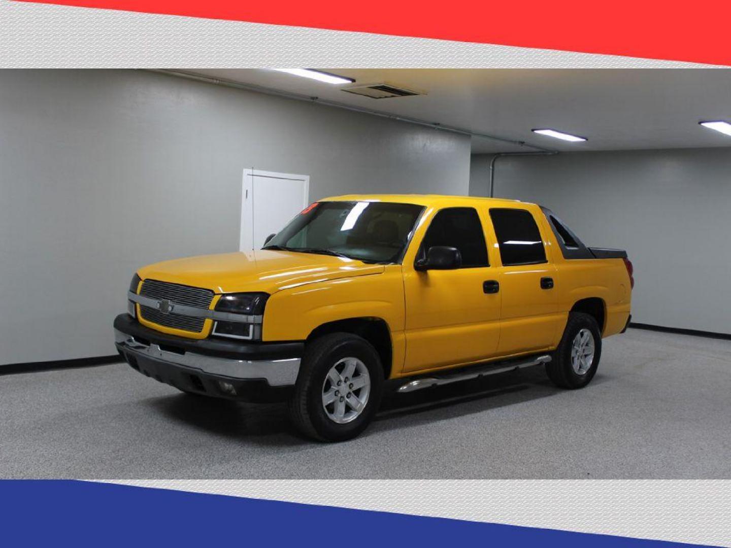 2003 Chevrolet Avalanche 1500 2WD (3GNEC13TX3G) with an 5.3L V8 OHV 16V engine, 4-Speed Automatic Overdrive transmission, located at 5170 N La Cholla Blvd, Tucson, AZ, 85705, (520) 989-0282, 32.228245, -111.011742 - 2003 Chevrolet Avalanche - Photo#6