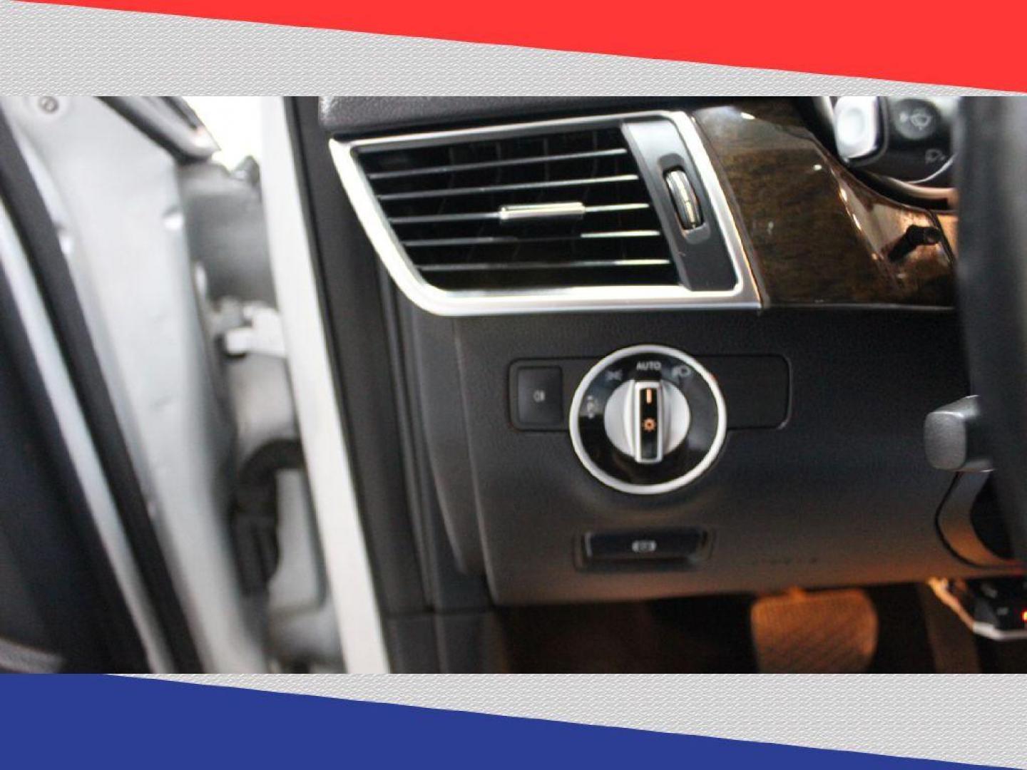 2013 Mercedes-Benz M-Class ML350 BlueTEC (4JGDA2EB4DA) with an 3.0L V6 DOHC 24V TURBO DIESEL engine, 7-Speed Automatic transmission, located at 5170 N La Cholla Blvd, Tucson, AZ, 85705, (520) 989-0282, 32.228245, -111.011742 - 2013 Mercedes-Benz M-Class - Photo#13