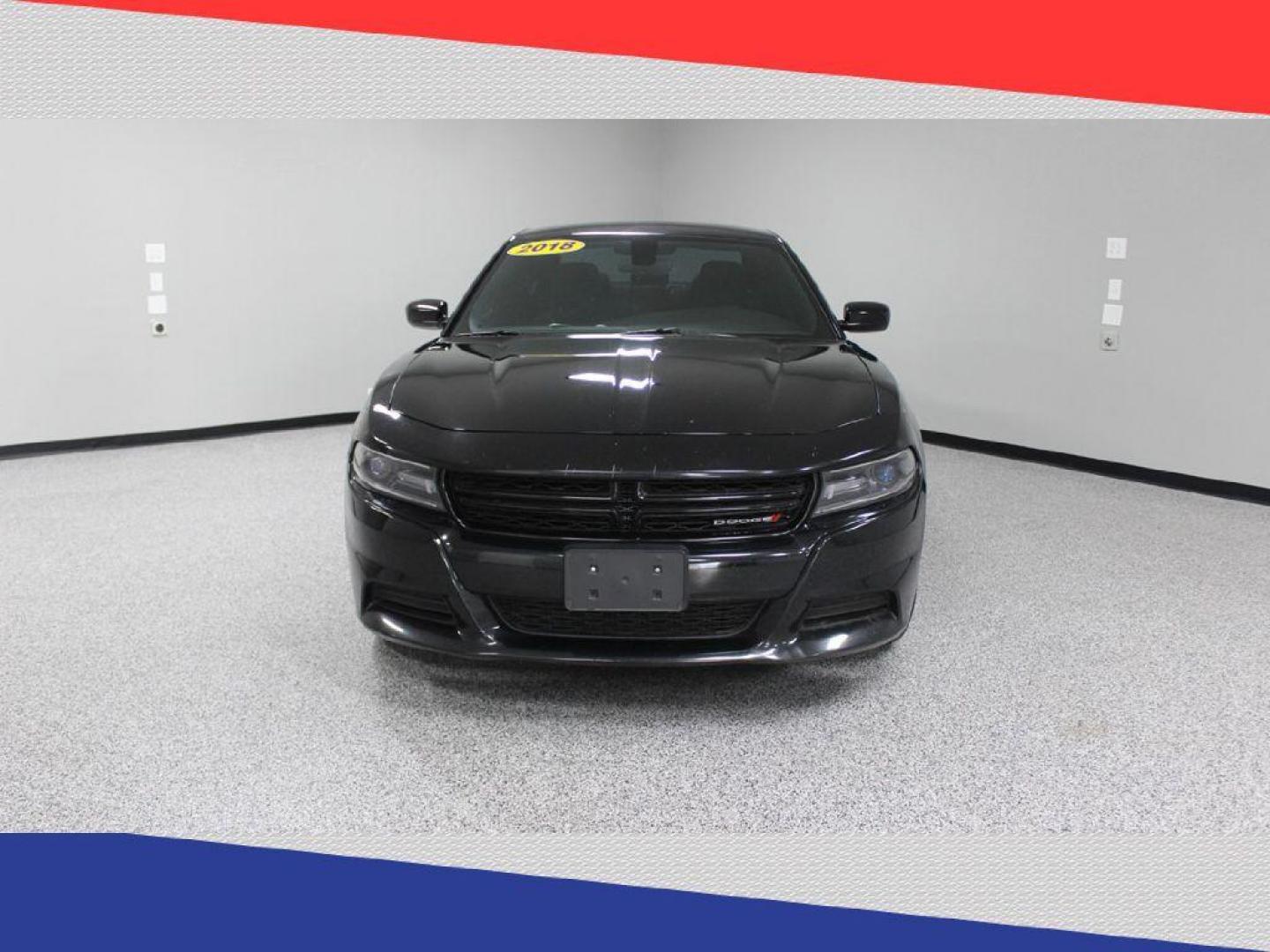 2018 Dodge Charger SE (2C3CDXBG5JH) with an 3.6L V6 DOHC 24V engine, 8A transmission, located at 5170 N La Cholla Blvd, Tucson, AZ, 85705, (520) 989-0282, 32.228245, -111.011742 - 2018 Dodge Charger - Photo#7