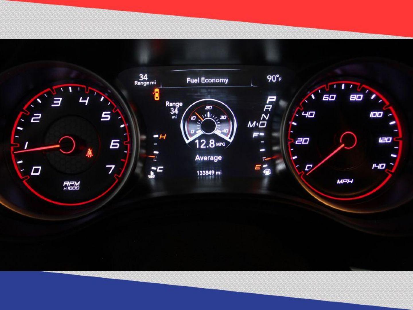 2018 Dodge Charger SE (2C3CDXBG5JH) with an 3.6L V6 DOHC 24V engine, 8A transmission, located at 5170 N La Cholla Blvd, Tucson, AZ, 85705, (520) 989-0282, 32.228245, -111.011742 - 2018 Dodge Charger - Photo#8