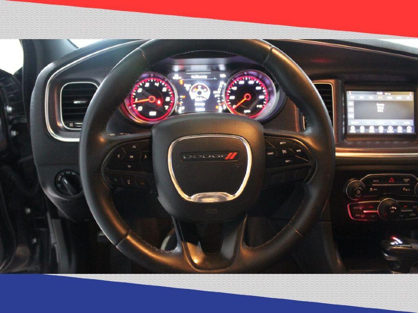 2018 Dodge Charger SE (2C3CDXBG5JH) with an 3.6L V6 DOHC 24V engine, 8A transmission, located at 5170 N La Cholla Blvd, Tucson, AZ, 85705, (520) 989-0282, 32.228245, -111.011742 - 2018 Dodge Charger - Photo#12