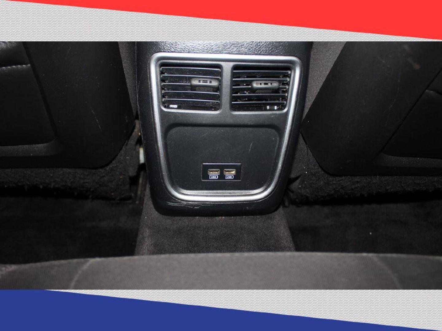 2018 Dodge Charger SE (2C3CDXBG5JH) with an 3.6L V6 DOHC 24V engine, 8A transmission, located at 5170 N La Cholla Blvd, Tucson, AZ, 85705, (520) 989-0282, 32.228245, -111.011742 - 2018 Dodge Charger - Photo#21