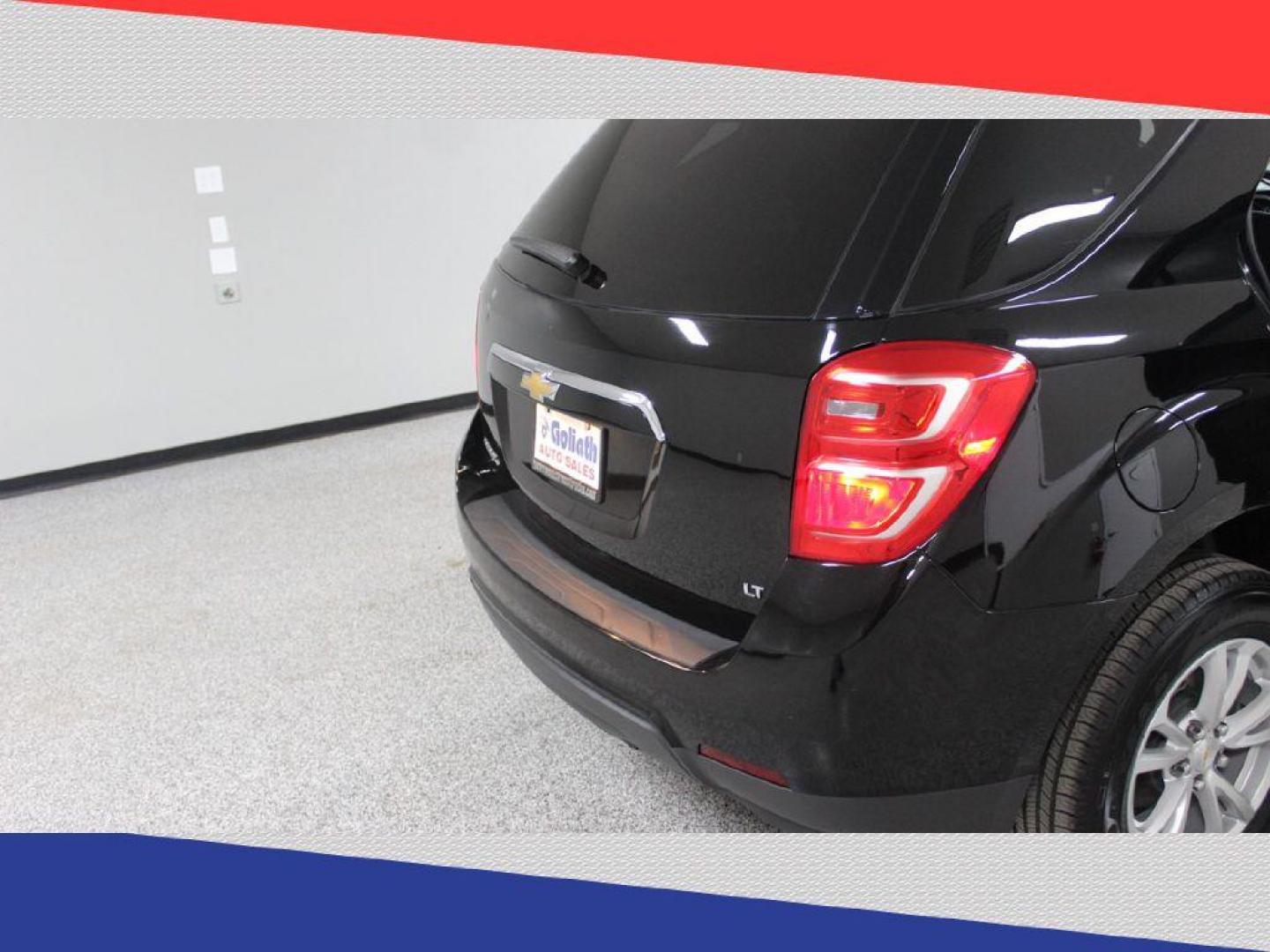 2017 Chevrolet Equinox LT 2WD (2GNALCEK1H1) with an 2.4L L4 DOHC 16V FFV engine, 6A transmission, located at 5170 N La Cholla Blvd, Tucson, AZ, 85705, (520) 989-0282, 32.228245, -111.011742 - 2017 Chevrolet Equinox - Photo#23