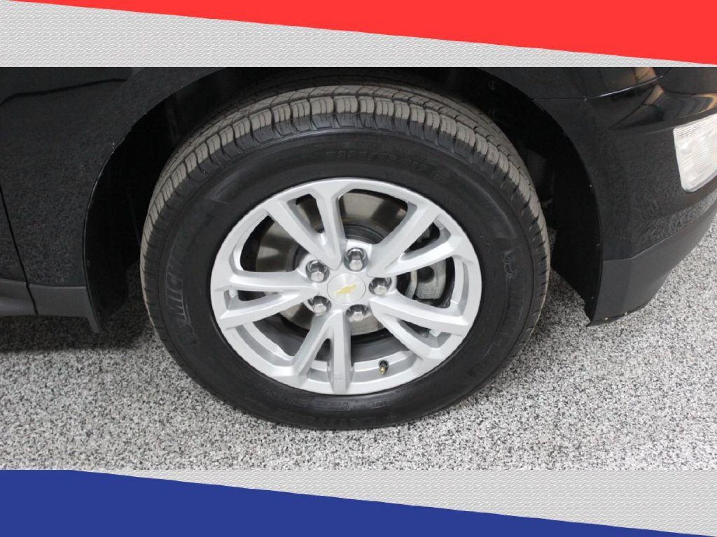 2017 Chevrolet Equinox LT 2WD (2GNALCEK1H1) with an 2.4L L4 DOHC 16V FFV engine, 6A transmission, located at 5170 N La Cholla Blvd, Tucson, AZ, 85705, (520) 989-0282, 32.228245, -111.011742 - 2017 Chevrolet Equinox - Photo#29