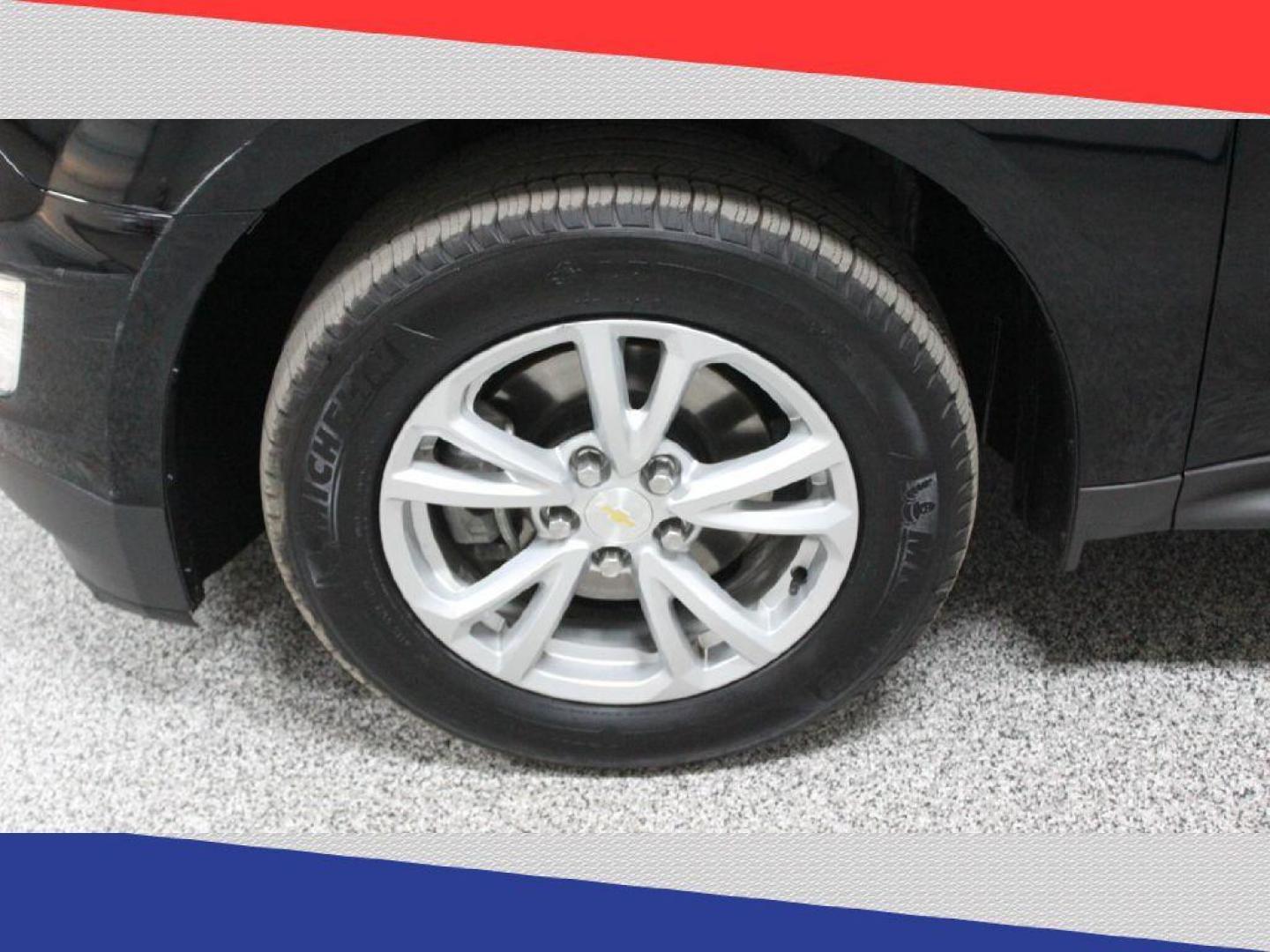 2017 Chevrolet Equinox LT 2WD (2GNALCEK1H1) with an 2.4L L4 DOHC 16V FFV engine, 6A transmission, located at 5170 N La Cholla Blvd, Tucson, AZ, 85705, (520) 989-0282, 32.228245, -111.011742 - 2017 Chevrolet Equinox - Photo#32