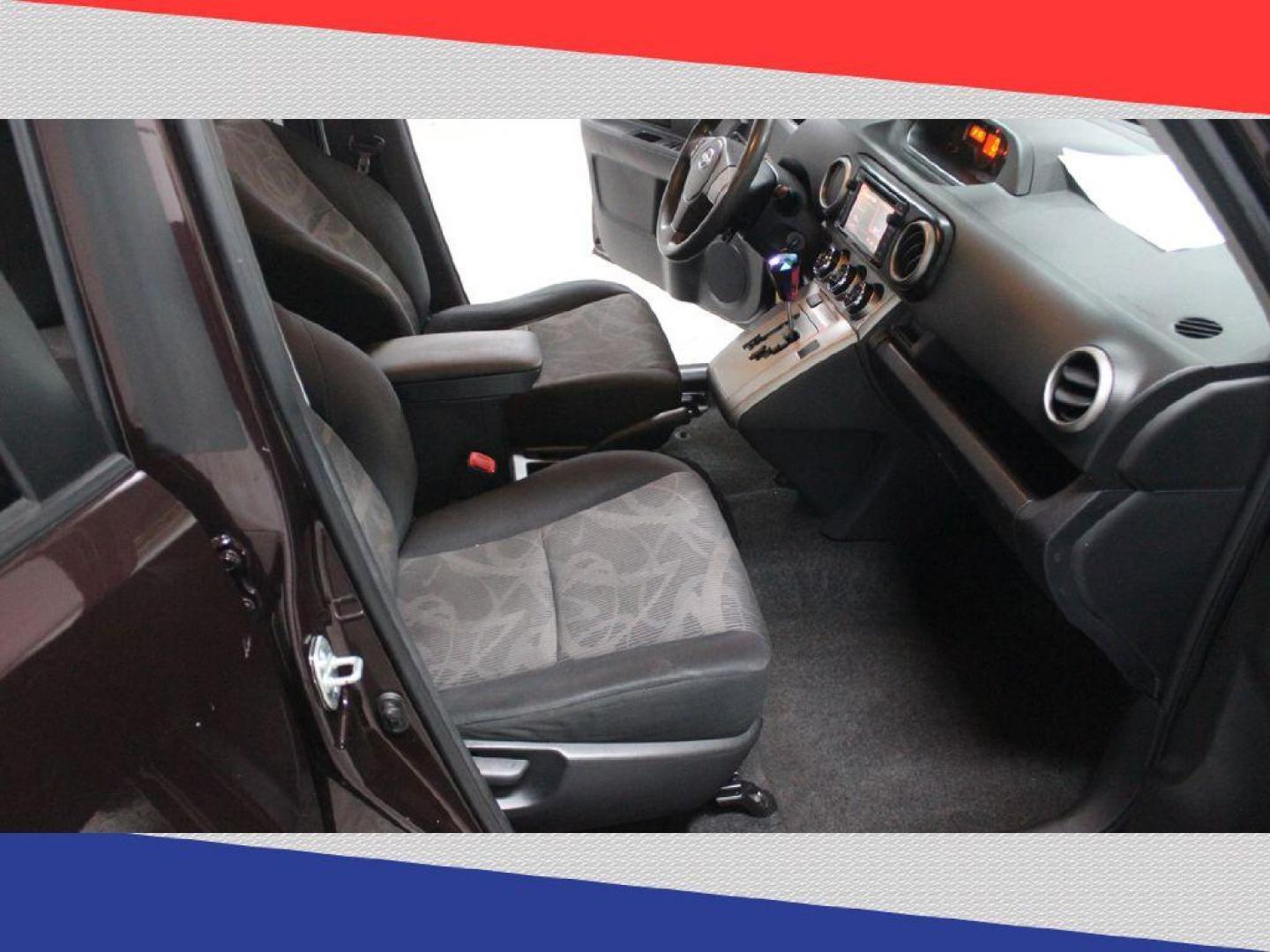 2015 Scion xB 5-Door Wagon 5-Spd MT (JTLZE4FE9FJ) with an 2.4L L4 DOHC 16V engine, 5-Speed Manual transmission, located at 5170 N La Cholla Blvd, Tucson, AZ, 85705, (520) 989-0282, 32.228245, -111.011742 - 2015 Scion xB - Photo#22