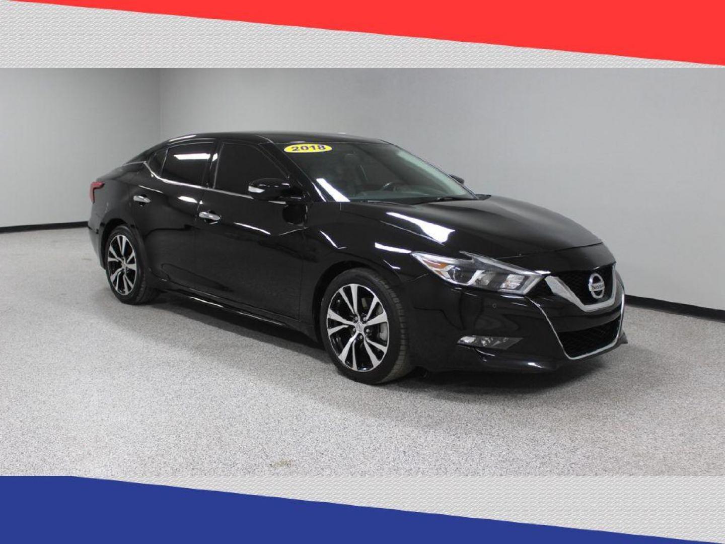 2018 Nissan Maxima 3.5 SV (1N4AA6AP2JC) with an 3.5L V6 DOHC 24V engine, CVT transmission, located at 5170 N La Cholla Blvd, Tucson, AZ, 85705, (520) 989-0282, 32.228245, -111.011742 - 2018 Nissan Maxima - Photo#0