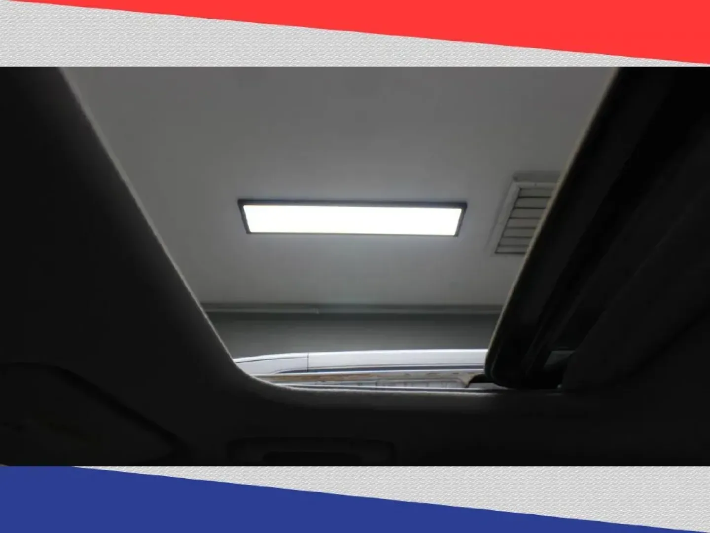 2020 Hyundai Venue SEL (KMHRC8A34LU) with an 1.6L L4 DOHC 16V engine, 6A transmission, located at 5170 N La Cholla Blvd, Tucson, AZ, 85705, (520) 989-0282, 32.228245, -111.011742 - 2020 Hyundai Venue - Photo#24