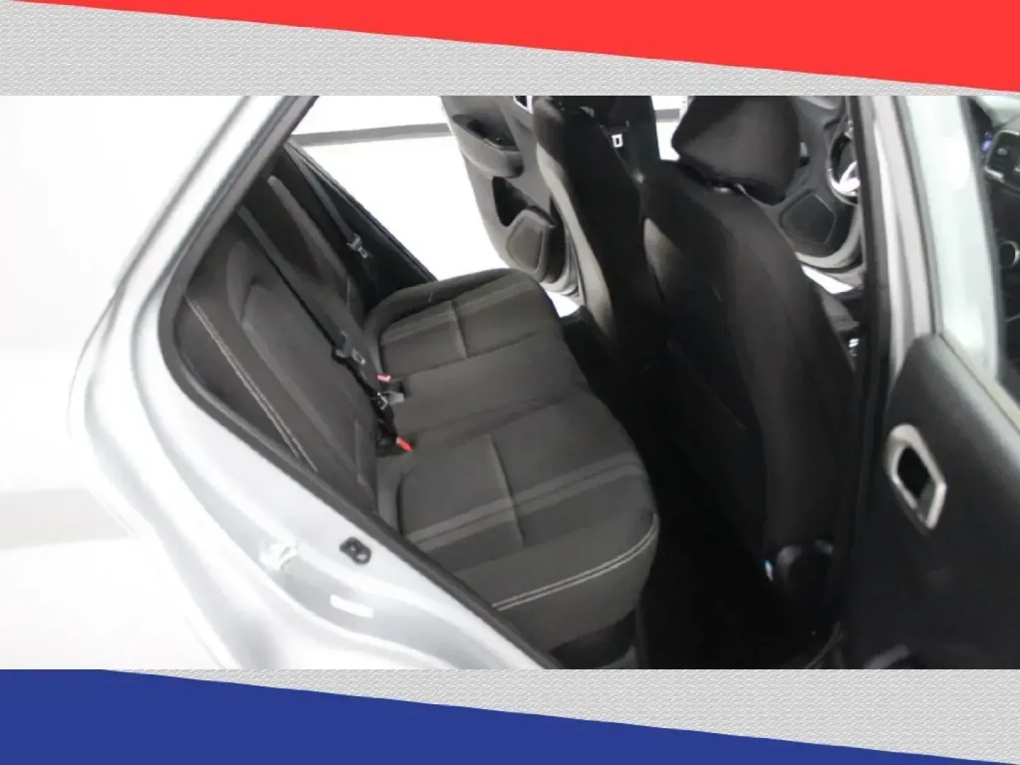 2020 Hyundai Venue SEL (KMHRC8A34LU) with an 1.6L L4 DOHC 16V engine, 6A transmission, located at 5170 N La Cholla Blvd, Tucson, AZ, 85705, (520) 989-0282, 32.228245, -111.011742 - 2020 Hyundai Venue - Photo#29