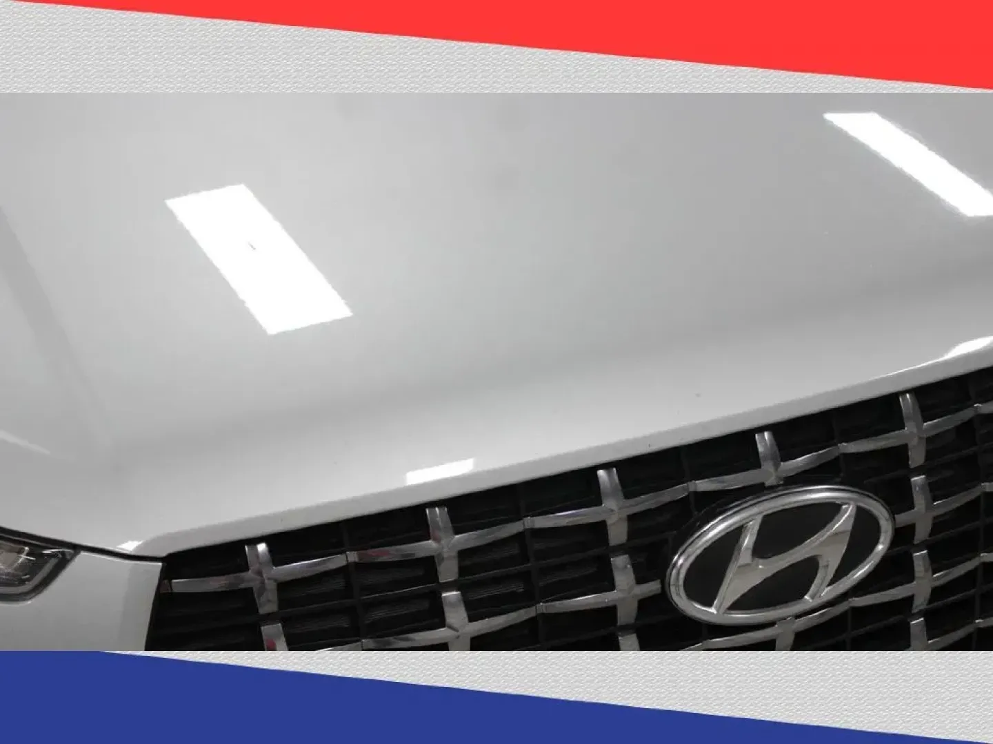2020 Hyundai Venue SEL (KMHRC8A34LU) with an 1.6L L4 DOHC 16V engine, 6A transmission, located at 5170 N La Cholla Blvd, Tucson, AZ, 85705, (520) 989-0282, 32.228245, -111.011742 - 2020 Hyundai Venue - Photo#32