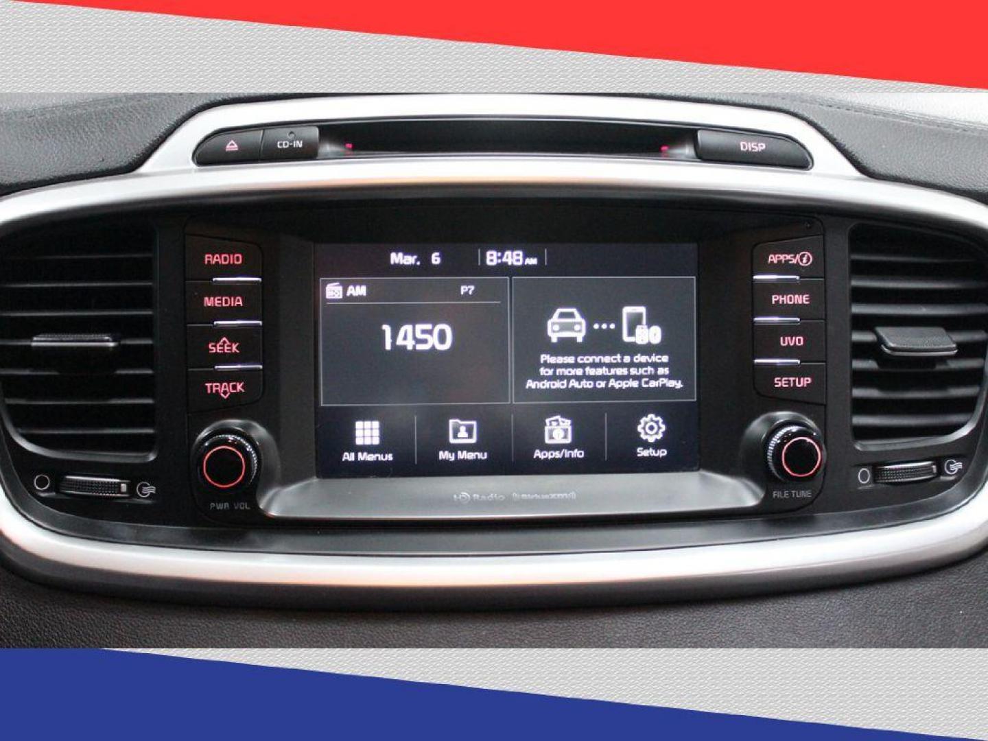 2018 Kia Sorento LX 2WD (5XYPG4A39JG) with an 2.4L L4 DOHC 16V engine, 6A transmission, located at 5170 N La Cholla Blvd, Tucson, AZ, 85705, (520) 989-0282, 32.228245, -111.011742 - 2018 Kia Sorento - Photo#18