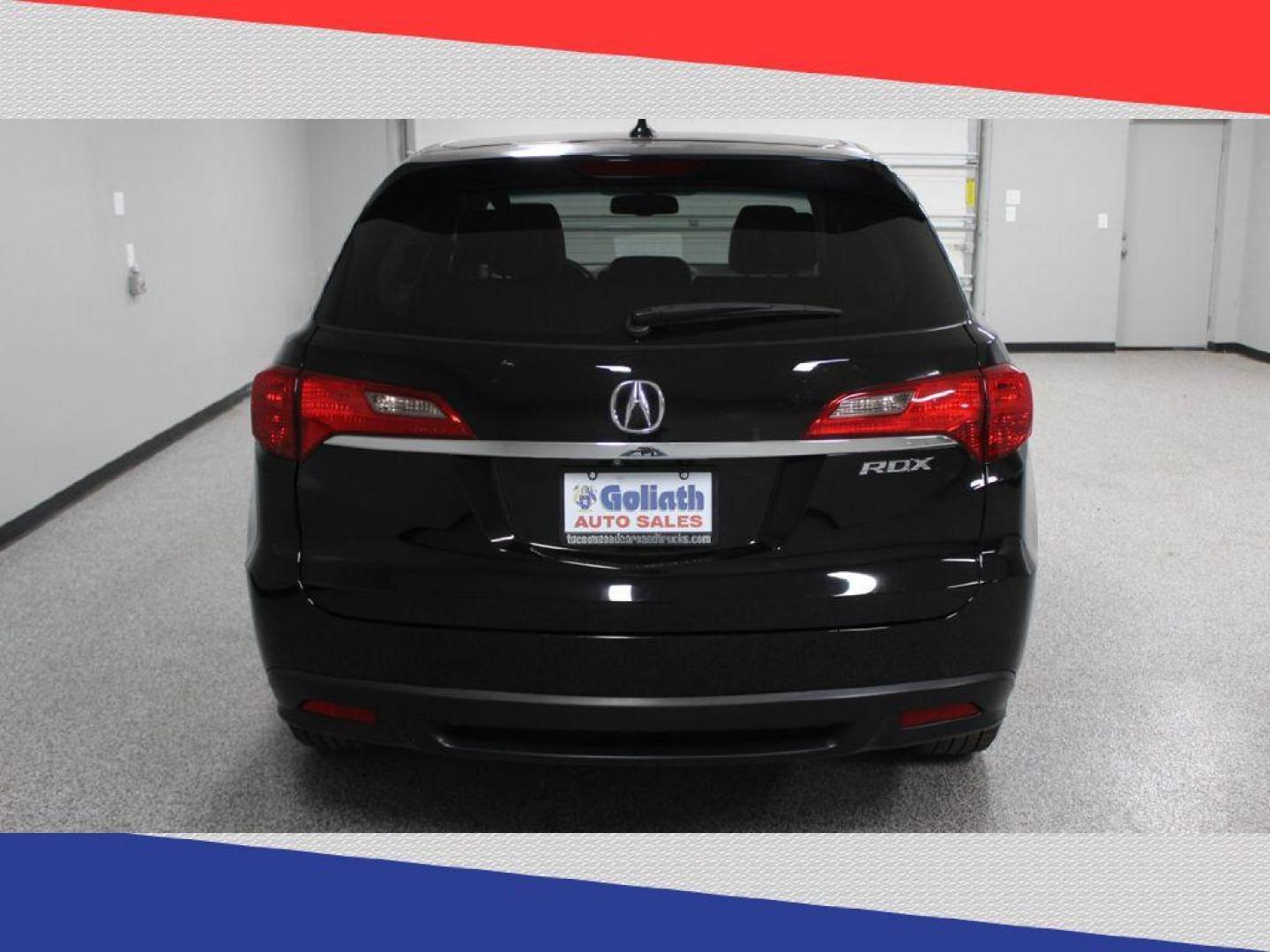 2013 Acura RDX 6-Spd AT w/ Technology Package (5J8TB3H54DL) with an 2.3L L4 DOHC 16V engine, 6-Speed Automatic transmission, located at 5170 N La Cholla Blvd, Tucson, AZ, 85705, (520) 989-0282, 32.228245, -111.011742 - 2013 Acura RDX - Photo#3