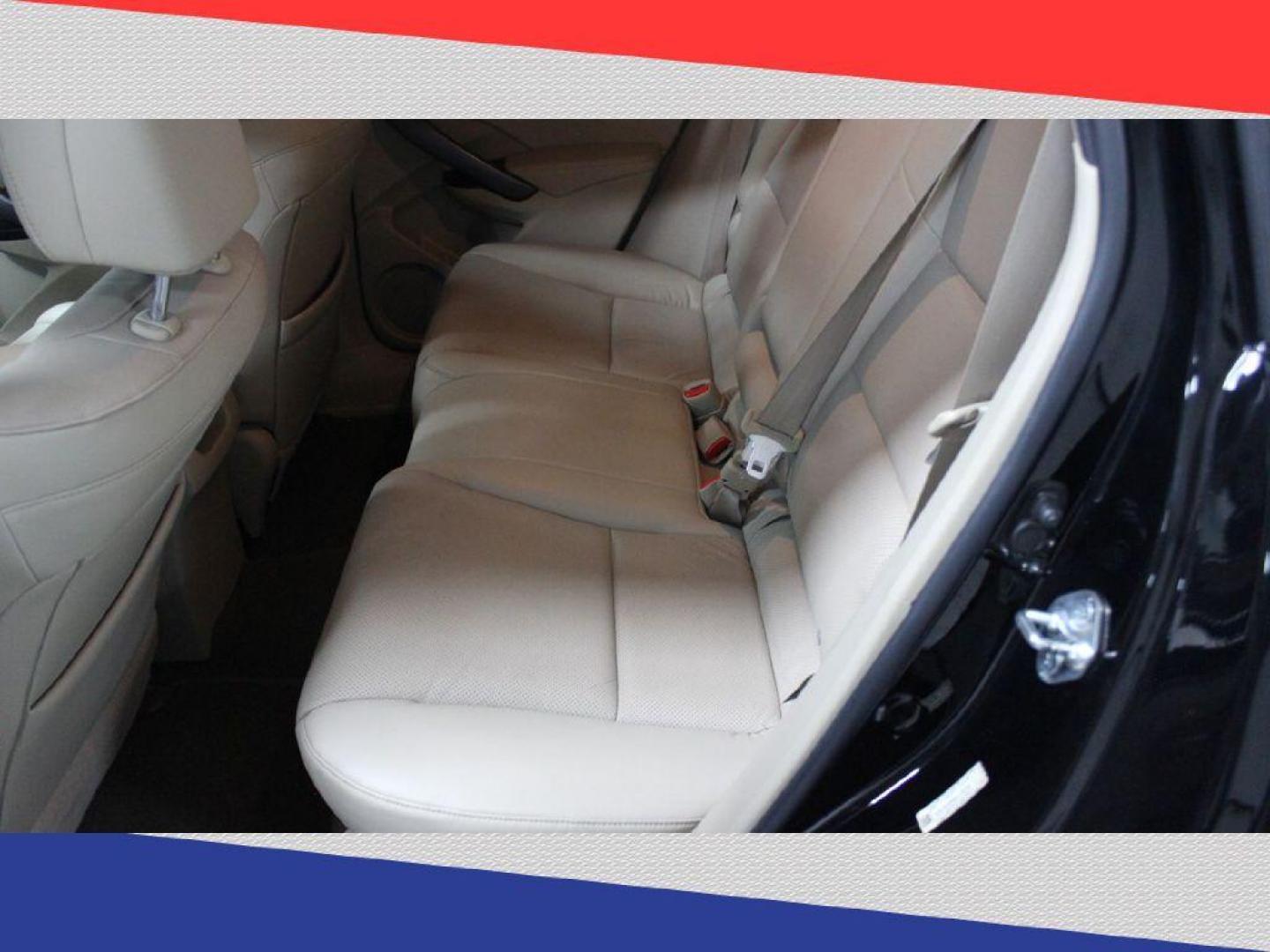 2013 Acura RDX 6-Spd AT w/ Technology Package (5J8TB3H54DL) with an 2.3L L4 DOHC 16V engine, 6-Speed Automatic transmission, located at 5170 N La Cholla Blvd, Tucson, AZ, 85705, (520) 989-0282, 32.228245, -111.011742 - 2013 Acura RDX - Photo#27