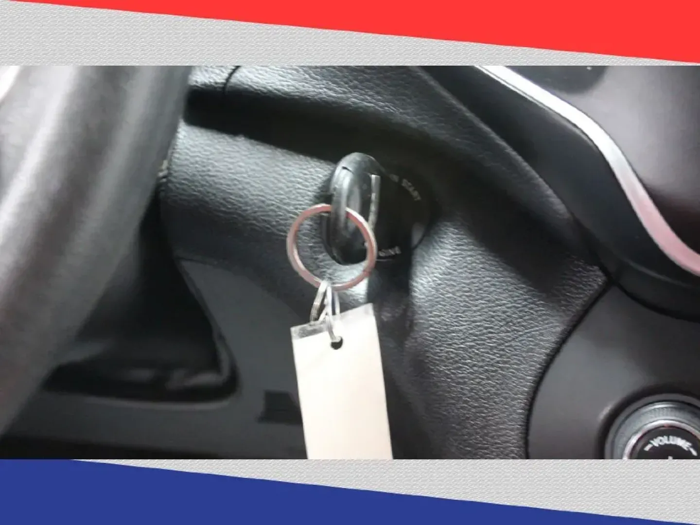 2020 Jeep Cherokee Latitude FWD (1C4PJLCB0LD) with an 2.4L L4 DOHC 16V engine, 9A transmission, located at 5170 N La Cholla Blvd, Tucson, AZ, 85705, (520) 989-0282, 32.228245, -111.011742 - 2020 Jeep Cherokee - Photo#17