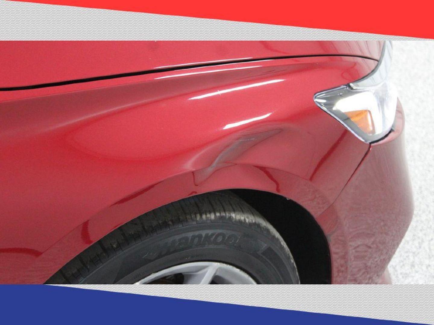 2022 Honda Accord LX CVT (1HGCV1F15NA) with an 1.5L L4 DOHC 16V TURBO engine, CVT transmission, located at 5170 N La Cholla Blvd, Tucson, AZ, 85705, (520) 989-0282, 32.228245, -111.011742 - 2022 Honda Accord - Photo#28