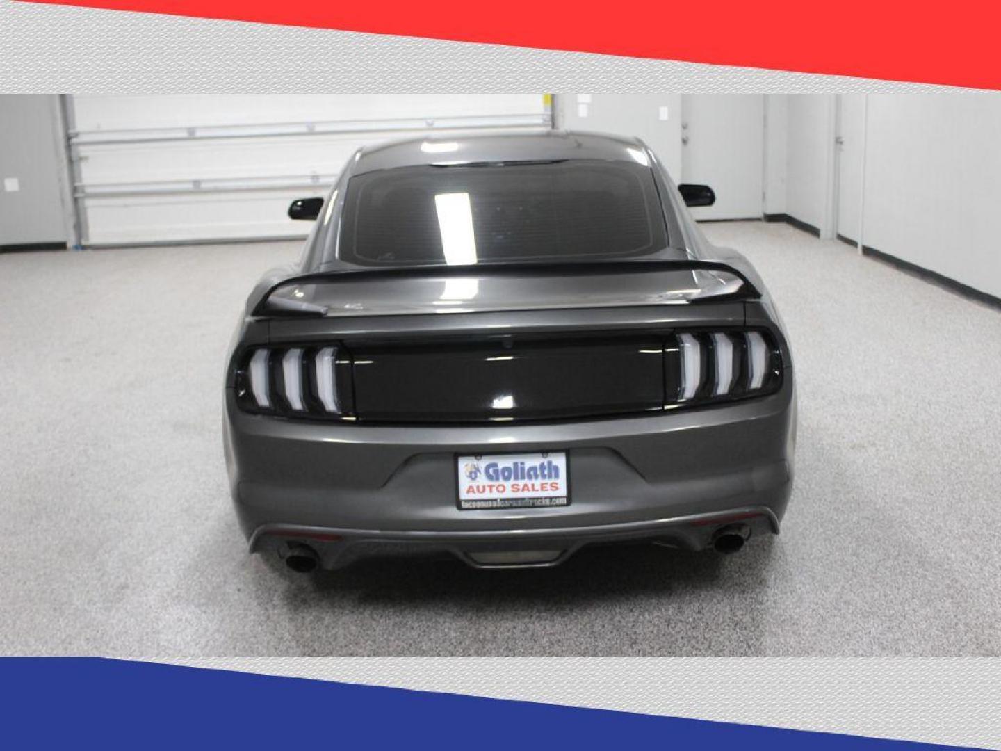 2015 Ford Mustang V6 Coupe (1FA6P8AMXF5) with an 3.7L V6 DOHC 24V engine, Automatic transmission, located at 5170 N La Cholla Blvd, Tucson, AZ, 85705, (520) 989-0282, 32.228245, -111.011742 - 2015 Ford Mustang - Photo#3