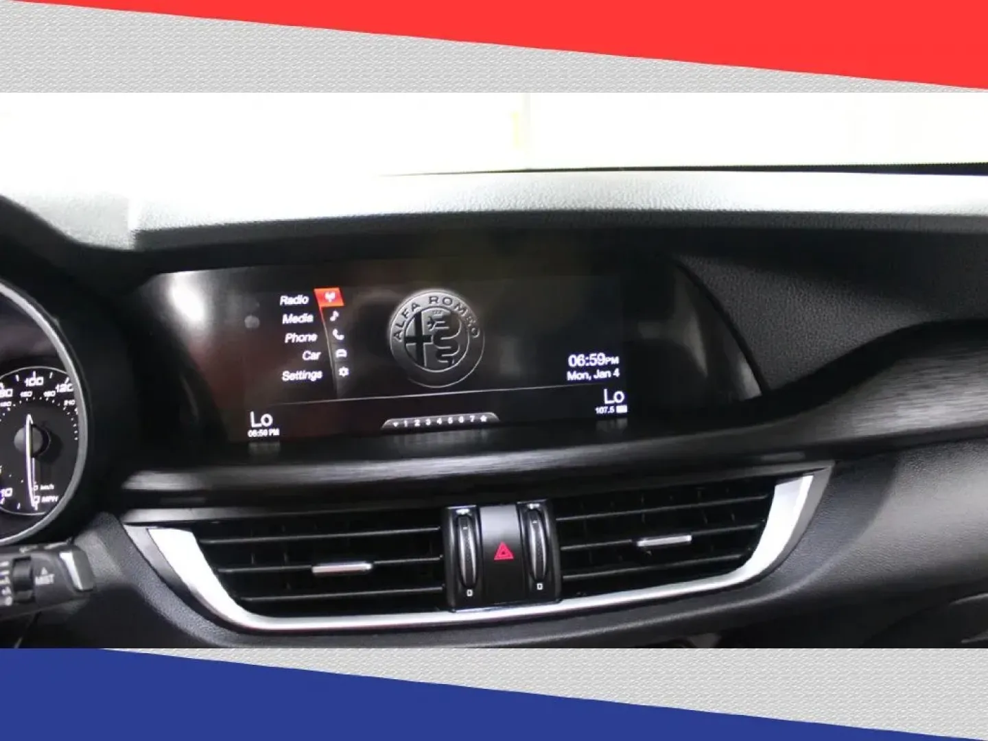 2019 Alfa Romeo Stelvio Base (ZASPAJAN0K7) with an 2.0L L4 DOHC 16V engine, 8A transmission, located at 5170 N La Cholla Blvd, Tucson, AZ, 85705, (520) 989-0282, 32.228245, -111.011742 - 2019 Alfa Romeo Stelvio - Photo#18