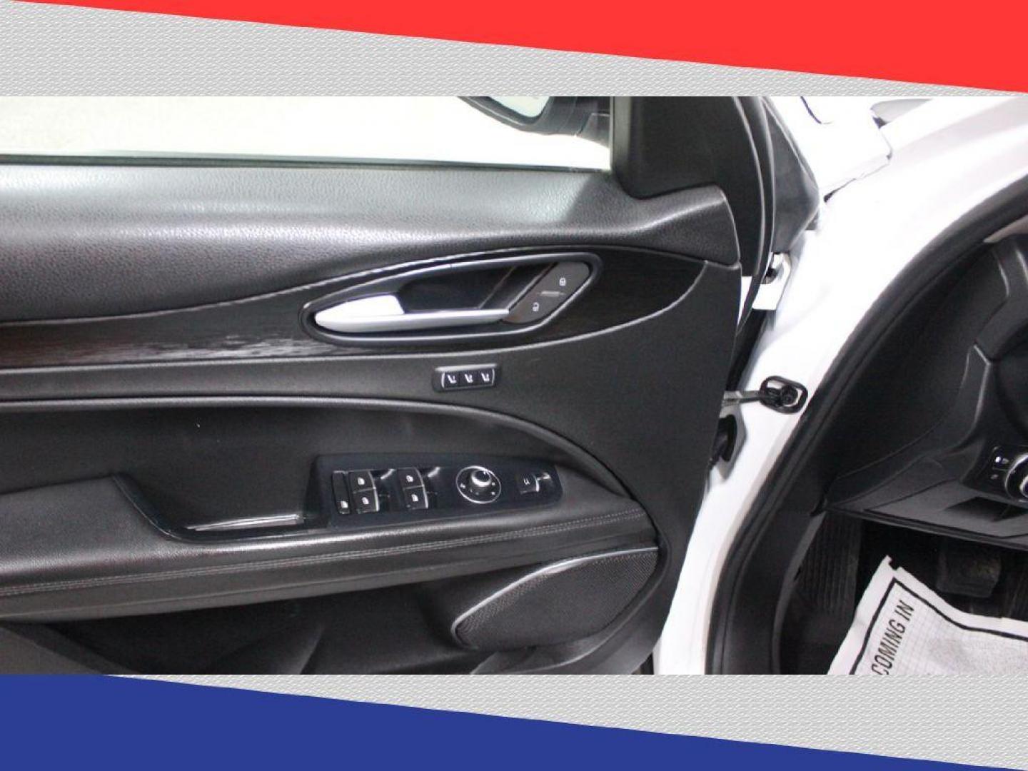2019 Alfa Romeo Stelvio Base (ZASPAJAN0K7) with an 2.0L L4 DOHC 16V engine, 8A transmission, located at 5170 N La Cholla Blvd, Tucson, AZ, 85705, (520) 989-0282, 32.228245, -111.011742 - 2019 Alfa Romeo Stelvio - Photo#12