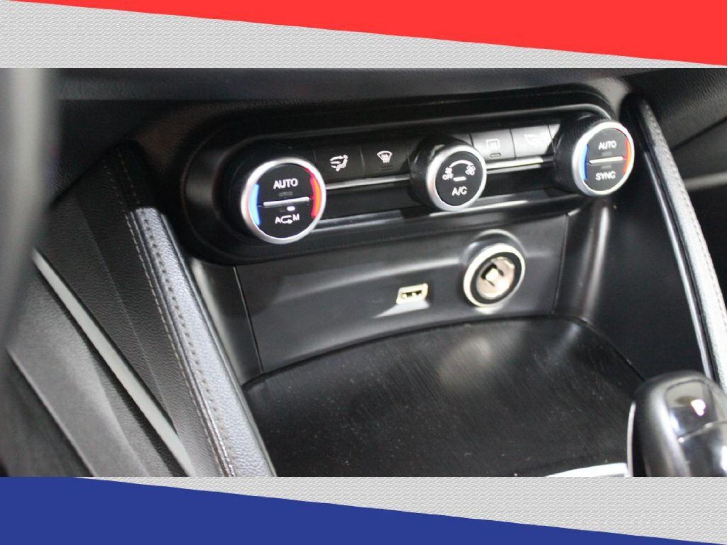 2019 Alfa Romeo Stelvio Base (ZASPAJAN0K7) with an 2.0L L4 DOHC 16V engine, 8A transmission, located at 5170 N La Cholla Blvd, Tucson, AZ, 85705, (520) 989-0282, 32.228245, -111.011742 - 2019 Alfa Romeo Stelvio - Photo#20
