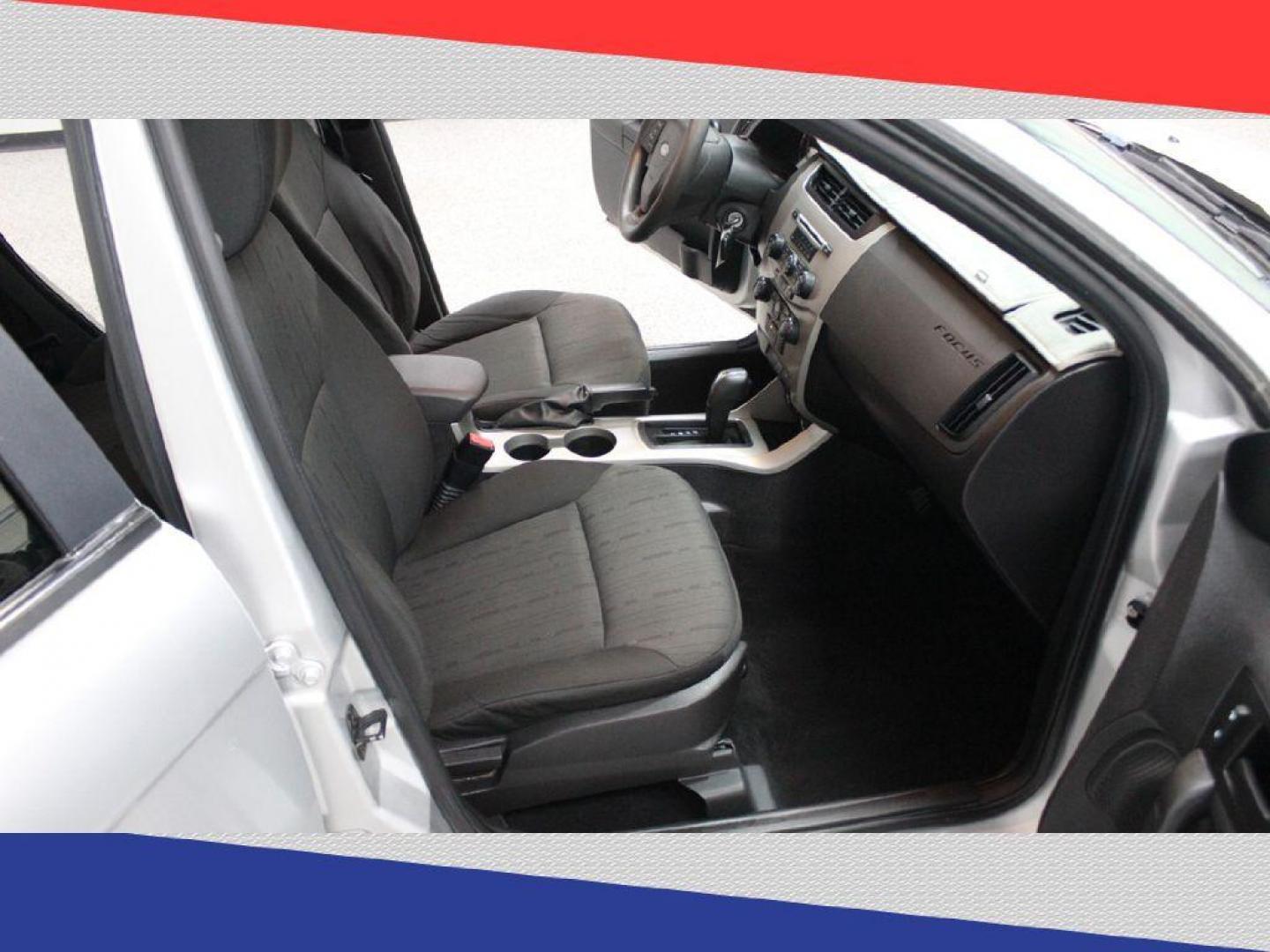2010 Ford Focus SE Sedan (1FAHP3FN3AW) with an 2.0L L4 DOHC 16V engine, Automatic transmission, located at 5170 N La Cholla Blvd, Tucson, AZ, 85705, (520) 989-0282, 32.228245, -111.011742 - 2010 Ford Focus - Photo#24