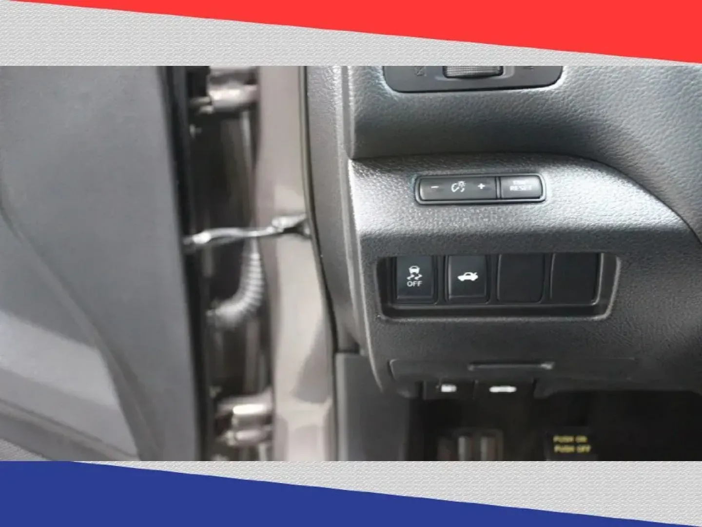2015 Nissan Altima 2.5 S (1N4AL3AP4FN) with an 2.5L L4 DOHC 16V engine, Continuously Variable Transmission transmission, located at 5170 N La Cholla Blvd, Tucson, AZ, 85705, (520) 989-0282, 32.228245, -111.011742 - 2015 Nissan Altima - Photo#15