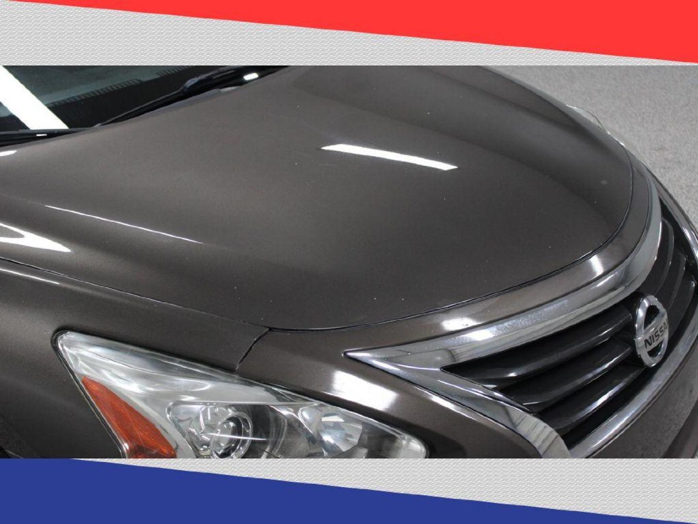2015 Nissan Altima 2.5 S (1N4AL3AP4FN) with an 2.5L L4 DOHC 16V engine, Continuously Variable Transmission transmission, located at 5170 N La Cholla Blvd, Tucson, AZ, 85705, (520) 989-0282, 32.228245, -111.011742 - 2015 Nissan Altima - Photo#30