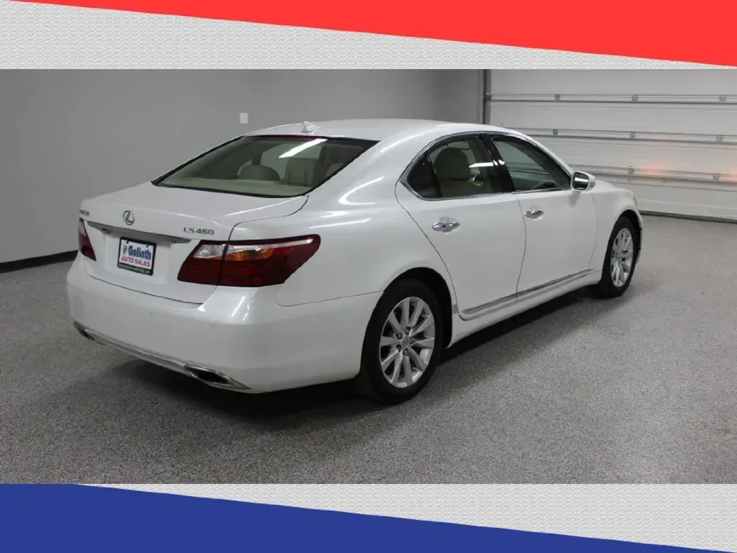 2010 Lexus LS 460 Luxury Sedan (JTHBL5EF9A5) with an 4.6L V8 DOHC 32V engine, 8-Speed Automatic transmission, located at 5170 N La Cholla Blvd, Tucson, AZ, 85705, (520) 989-0282, 32.228245, -111.011742 - 2010 Lexus LS 460 - Photo#2