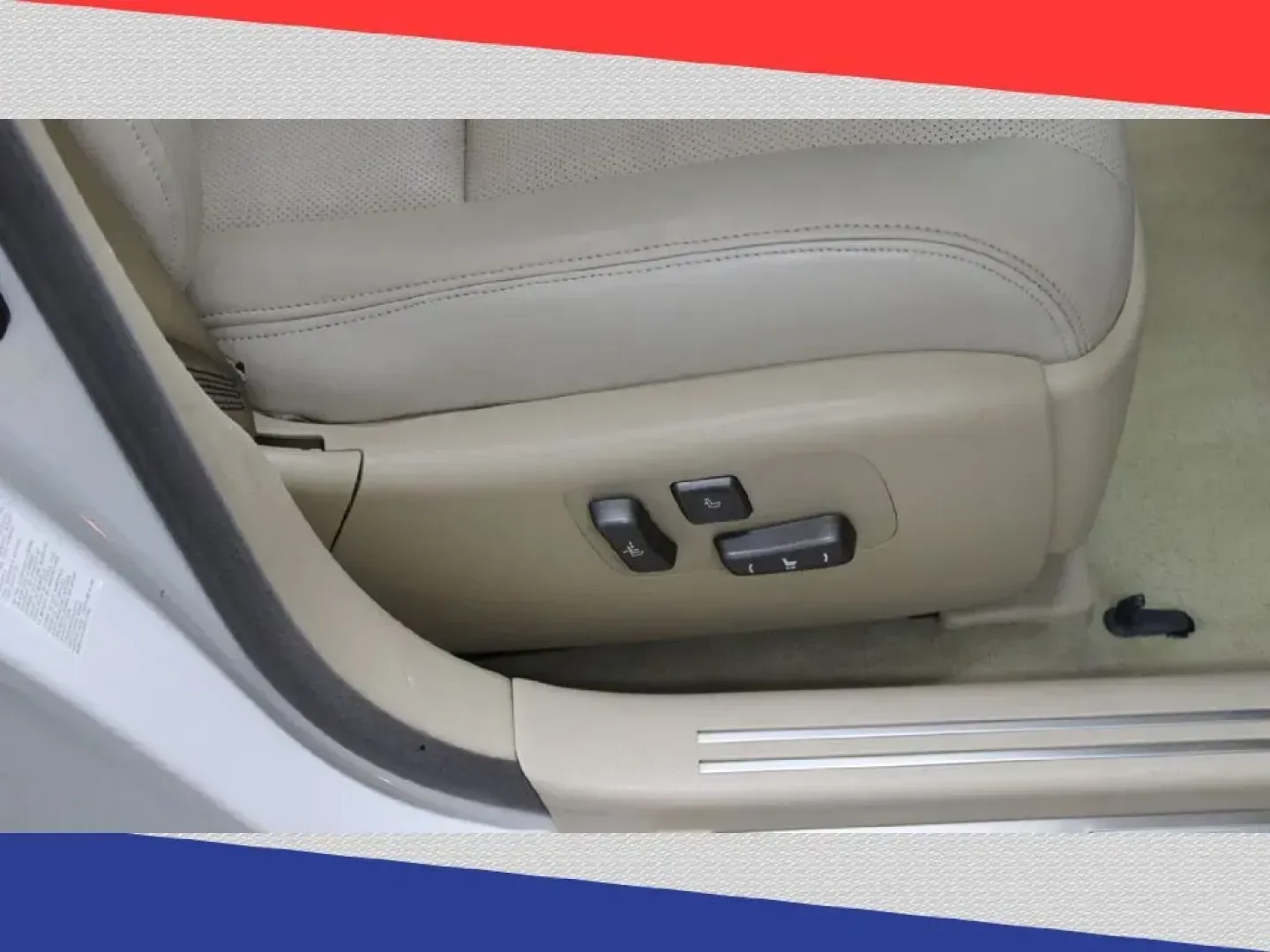 2010 Lexus LS 460 Luxury Sedan (JTHBL5EF9A5) with an 4.6L V8 DOHC 32V engine, 8-Speed Automatic transmission, located at 5170 N La Cholla Blvd, Tucson, AZ, 85705, (520) 989-0282, 32.228245, -111.011742 - 2010 Lexus LS 460 - Photo#34
