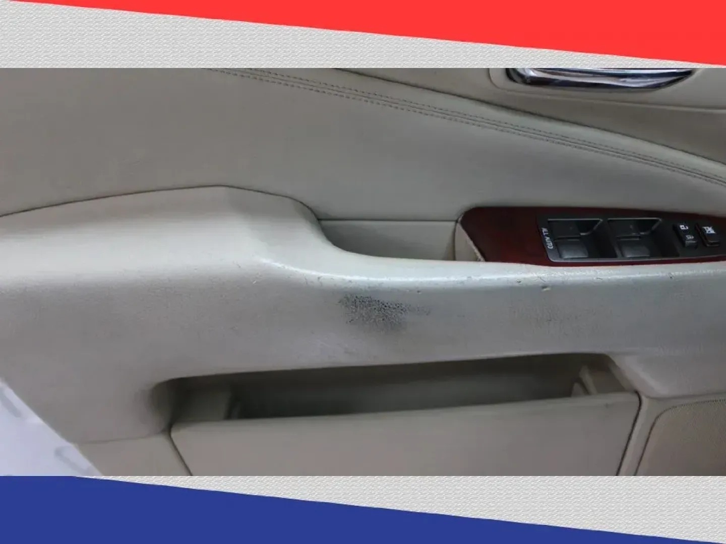 2010 Lexus LS 460 Luxury Sedan (JTHBL5EF9A5) with an 4.6L V8 DOHC 32V engine, 8-Speed Automatic transmission, located at 5170 N La Cholla Blvd, Tucson, AZ, 85705, (520) 989-0282, 32.228245, -111.011742 - 2010 Lexus LS 460 - Photo#39