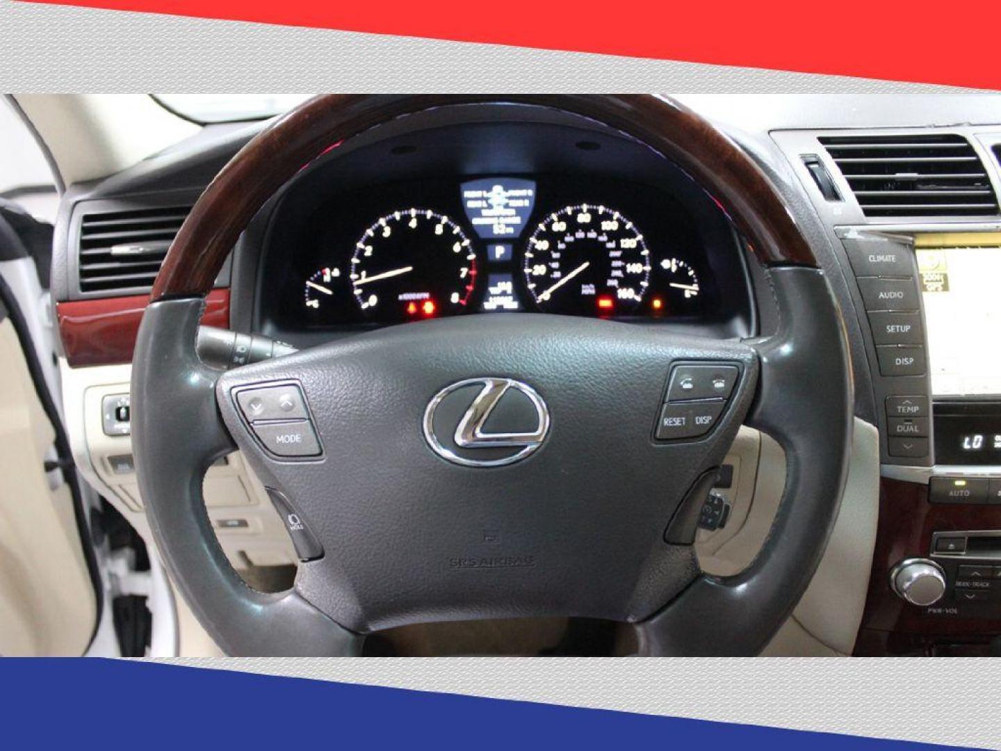 2010 Lexus LS 460 Luxury Sedan (JTHBL5EF9A5) with an 4.6L V8 DOHC 32V engine, 8-Speed Automatic transmission, located at 5170 N La Cholla Blvd, Tucson, AZ, 85705, (520) 989-0282, 32.228245, -111.011742 - 2010 Lexus LS 460 - Photo#15