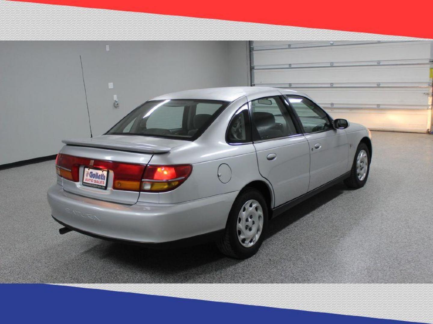 2001 Saturn LS LS1 (1G8JU52F61Y) with an 2.2L L4 DOHC 16V engine, 4-Speed Automatic Overdrive transmission, located at 5170 N La Cholla Blvd, Tucson, AZ, 85705, (520) 989-0282, 32.228245, -111.011742 - 2001 Saturn LS - Photo#2