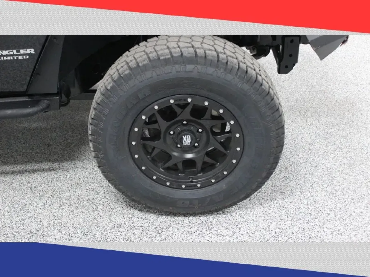 2016 Jeep Wrangler Unlimited Rubicon 4WD (1C4BJWFG4GL) with an 3.6L V6 DOHC 24V FFV engine, Automatic transmission, located at 5170 N La Cholla Blvd, Tucson, AZ, 85705, (520) 989-0282, 32.228245, -111.011742 - 2016 Jeep Wrangler - Photo#33