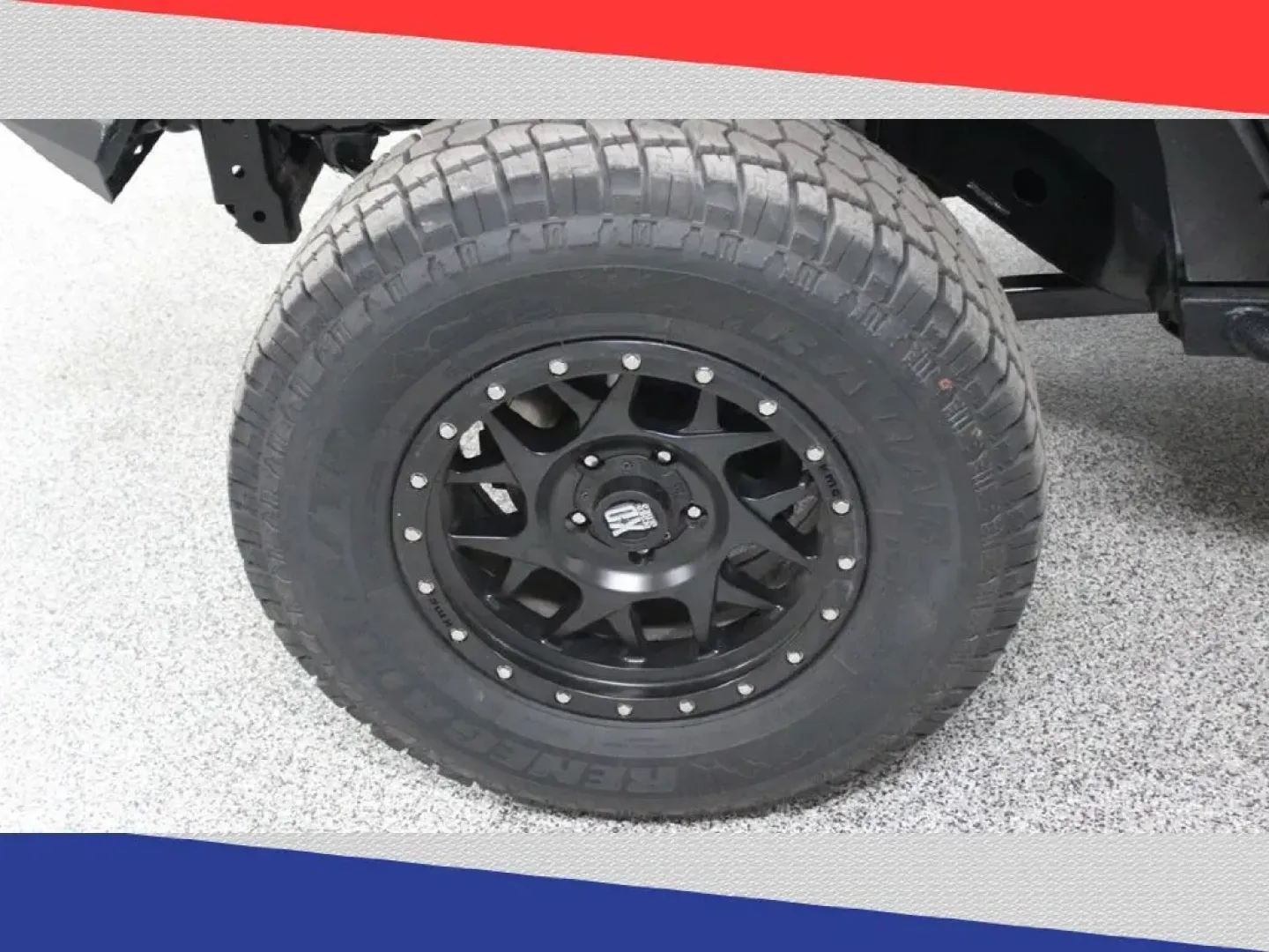 2016 Jeep Wrangler Unlimited Rubicon 4WD (1C4BJWFG4GL) with an 3.6L V6 DOHC 24V FFV engine, Automatic transmission, located at 5170 N La Cholla Blvd, Tucson, AZ, 85705, (520) 989-0282, 32.228245, -111.011742 - 2016 Jeep Wrangler - Photo#36