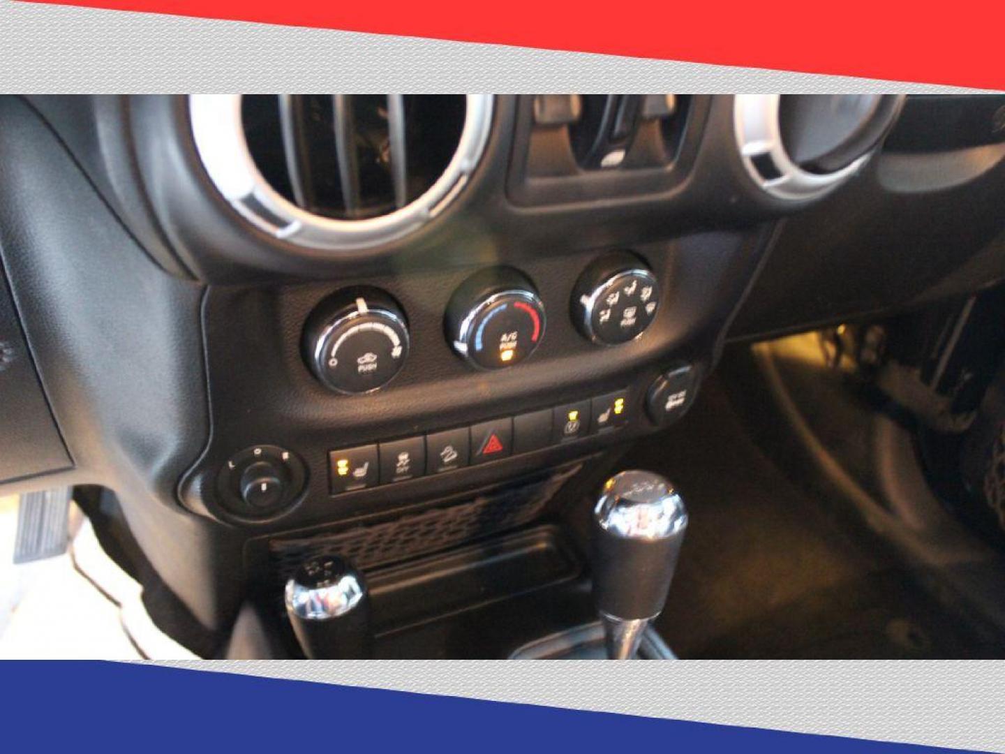 2016 Jeep Wrangler Unlimited Rubicon 4WD (1C4BJWFG4GL) with an 3.6L V6 DOHC 24V FFV engine, Automatic transmission, located at 5170 N La Cholla Blvd, Tucson, AZ, 85705, (520) 989-0282, 32.228245, -111.011742 - 2016 Jeep Wrangler - Photo#17